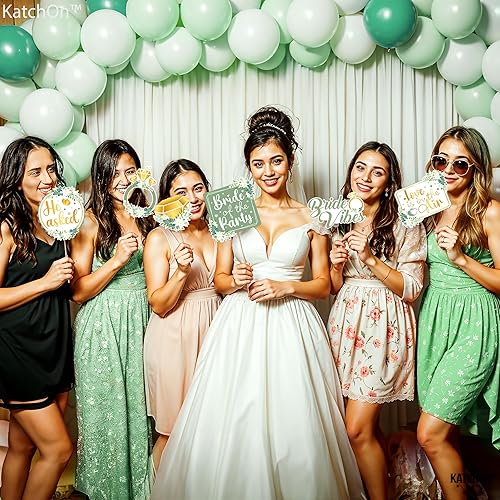 Miniatura 8 de KatchOn Accesorios para cabina de fotos de despedida de soltera, paquete de 35  Decoraciones verdes para despedida de soltera y despedida de soltera