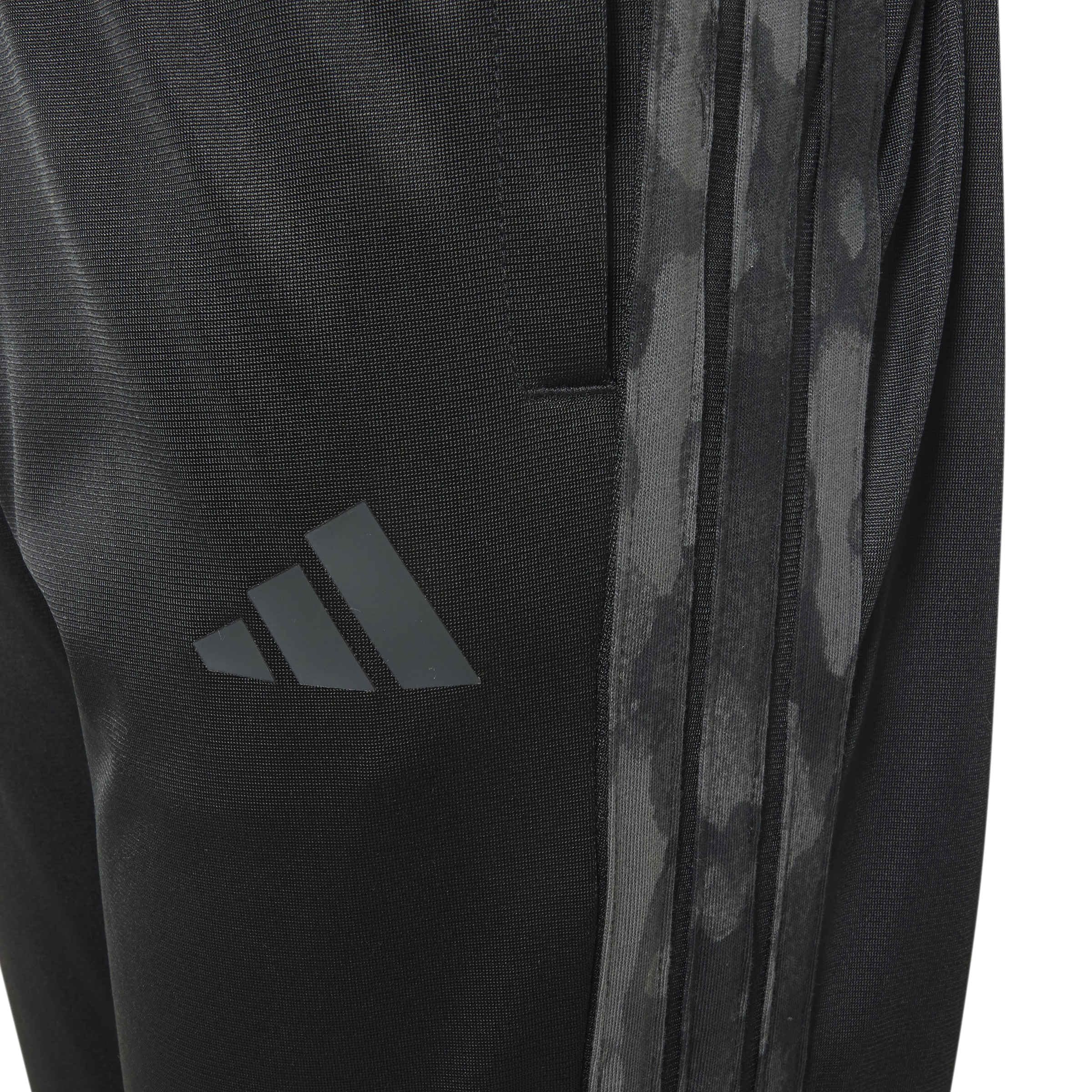 adidas Unisex - Bambini e ragazzi Seasonal Essentials Tricot Track_Suit, black/carbon, 11-12 Years