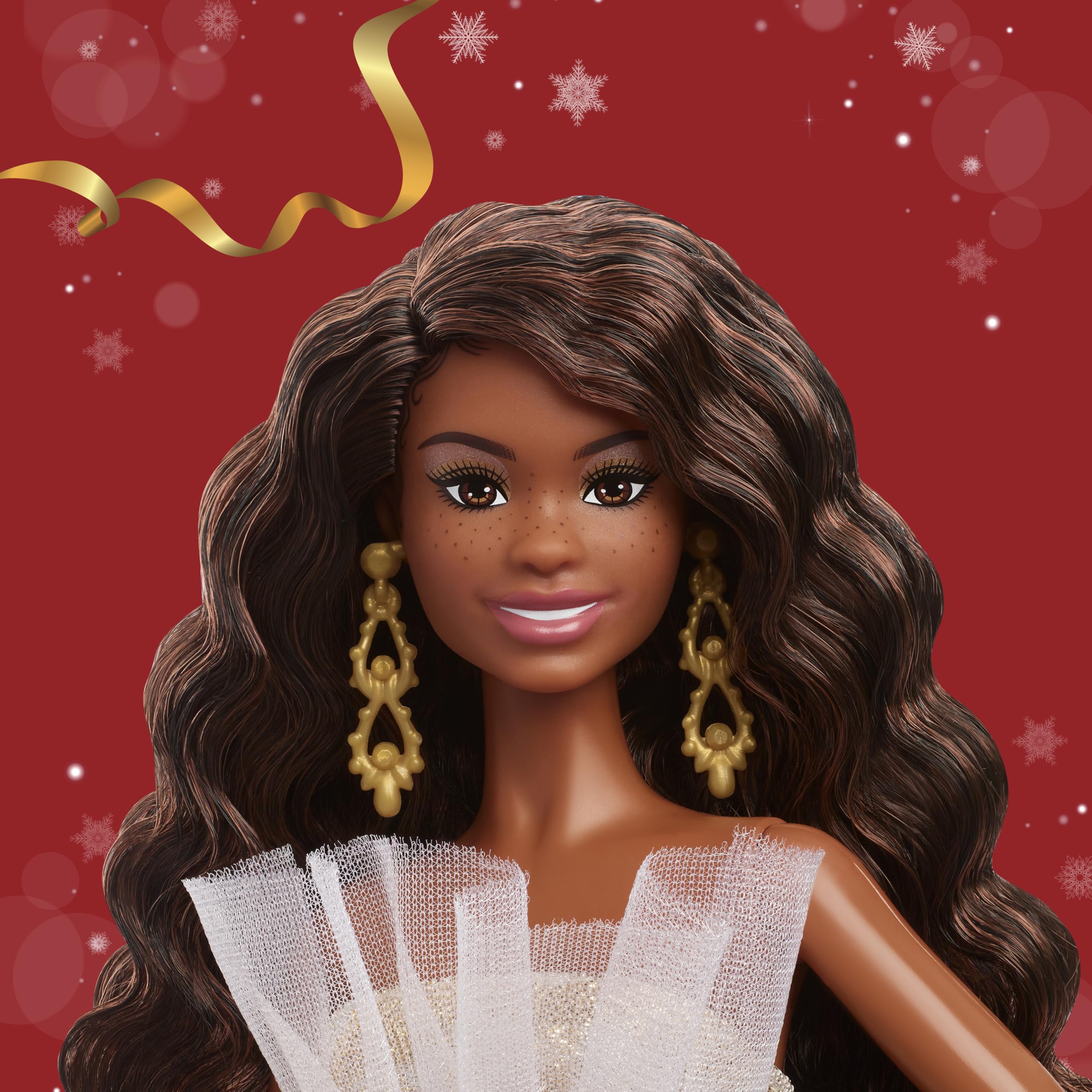 Barbie Signature Magia delle Feste 2025, bambola da collezione con capelli neri e abito argento e oro, confezione da esporre, regalo per le feste, giocattolo per bambini, 6+ anni, JBJ01