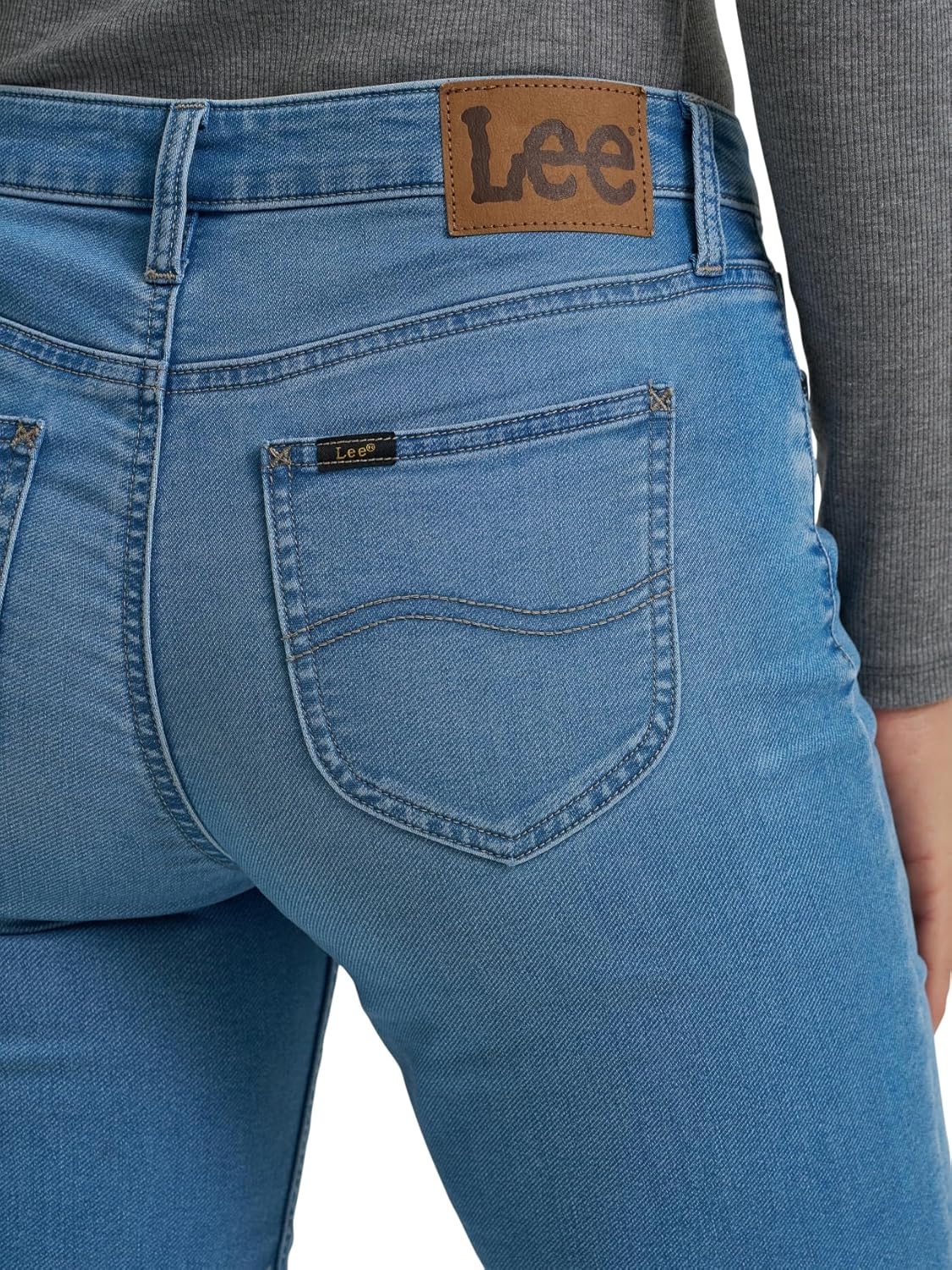 Lee Womens Legendary Mid Rise Straight Leg Jean