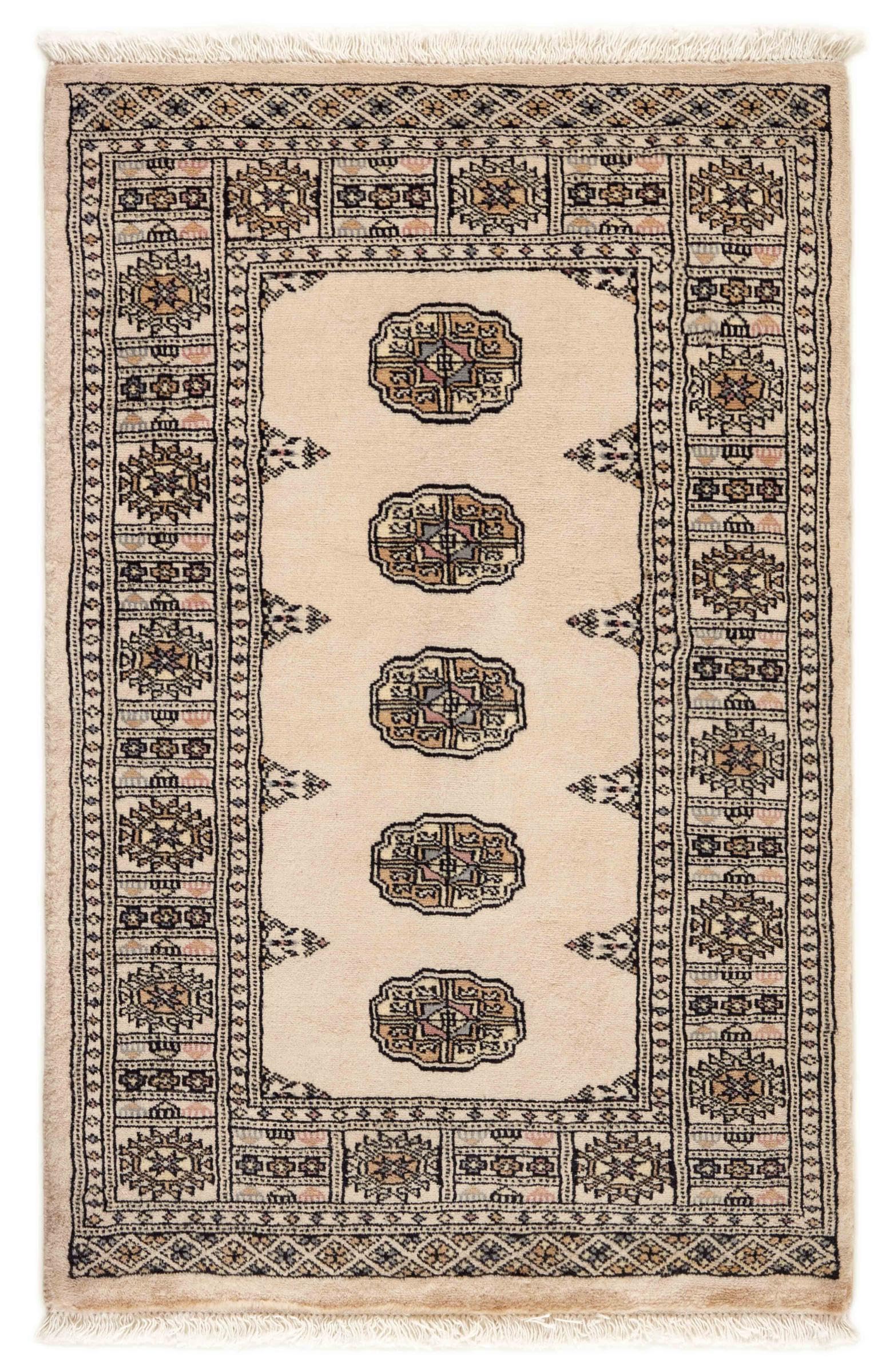 Tapis laine Pakistan Buchara pour réchauffer l'ambiance du salon