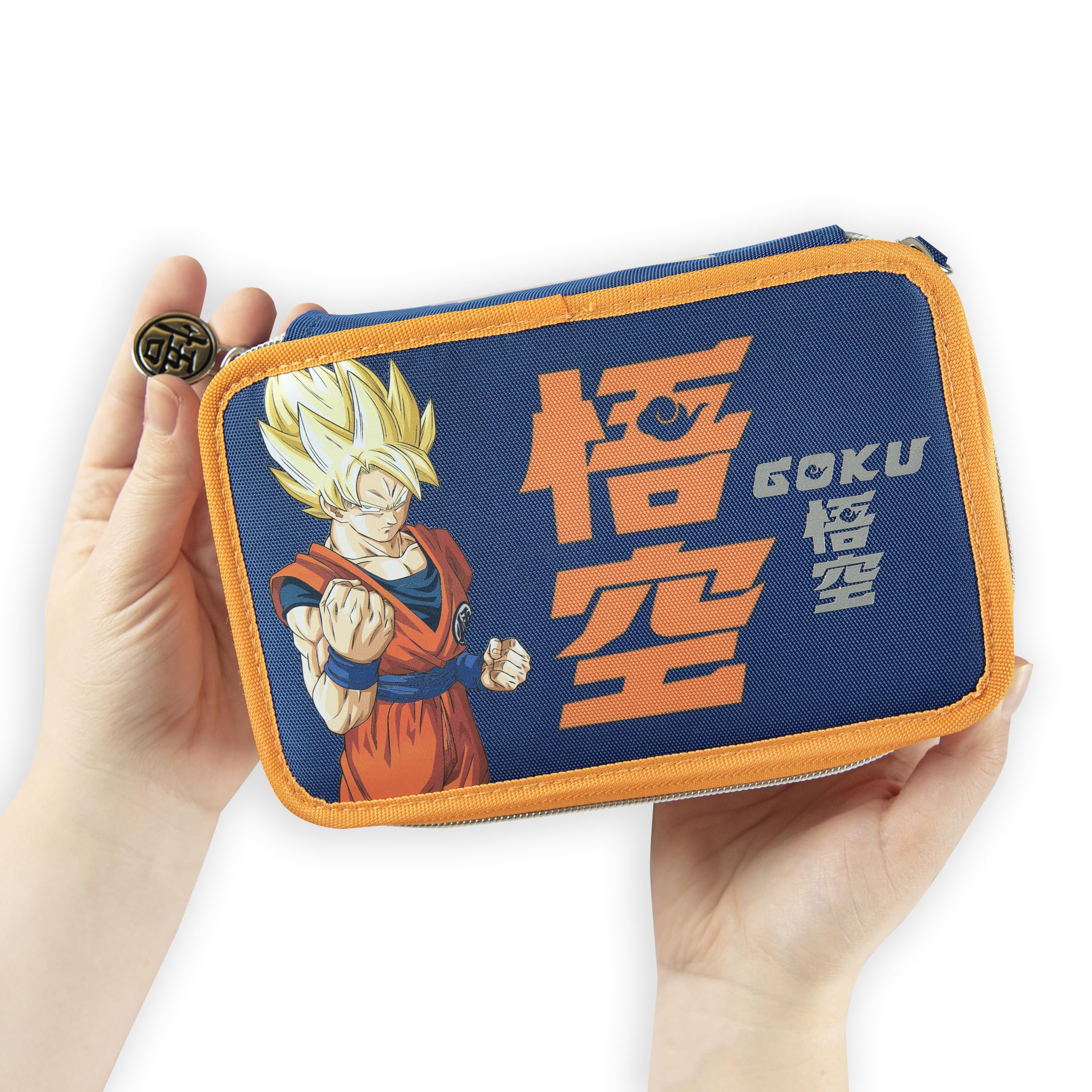 Franco Cosimo Panini Dragon Ball Super – Federmäppchen für die Schule, offizielles Dragon Ball, Federmäppchen mit 3 Fächern für Jungen und Mädchen, mit Schreibwaren-Set, löschbarem blauem Stift und