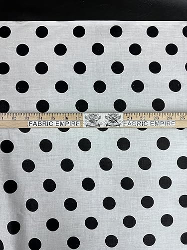 Miniatura 4 de Tela de polialgodón con estampado de lunares, fondo blanco y negro, 60 pulgadas de ancho, vendido por The Yard