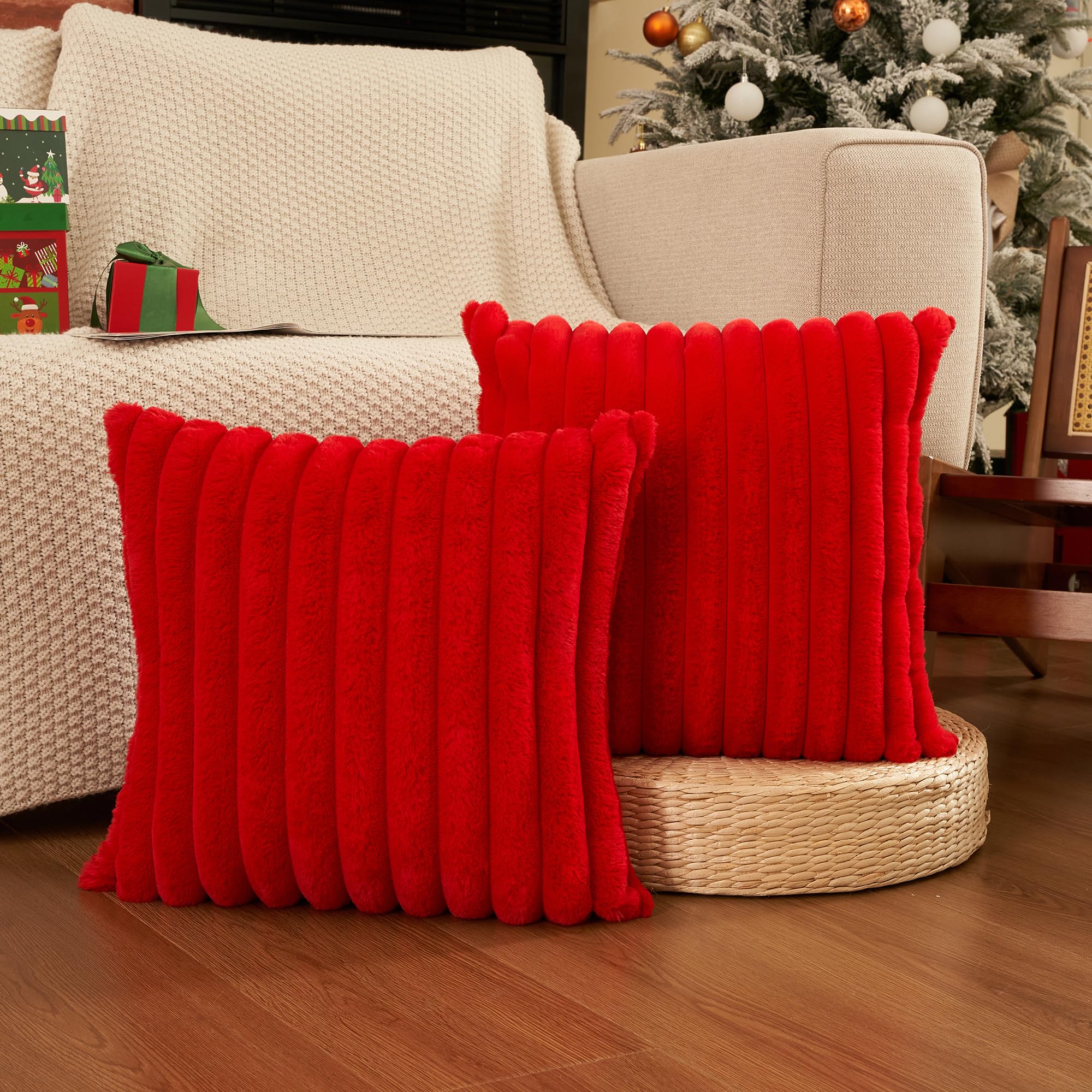 ORANIFUL Kissenbezüge 2er Set Samt Kissen mit Pompoms Couchkissen Einfarbig Kopfkissen Deko Kissenbezug Dekokissen Kissenhülle für Sofa Wohnzimmer Schlafzimmer Büro