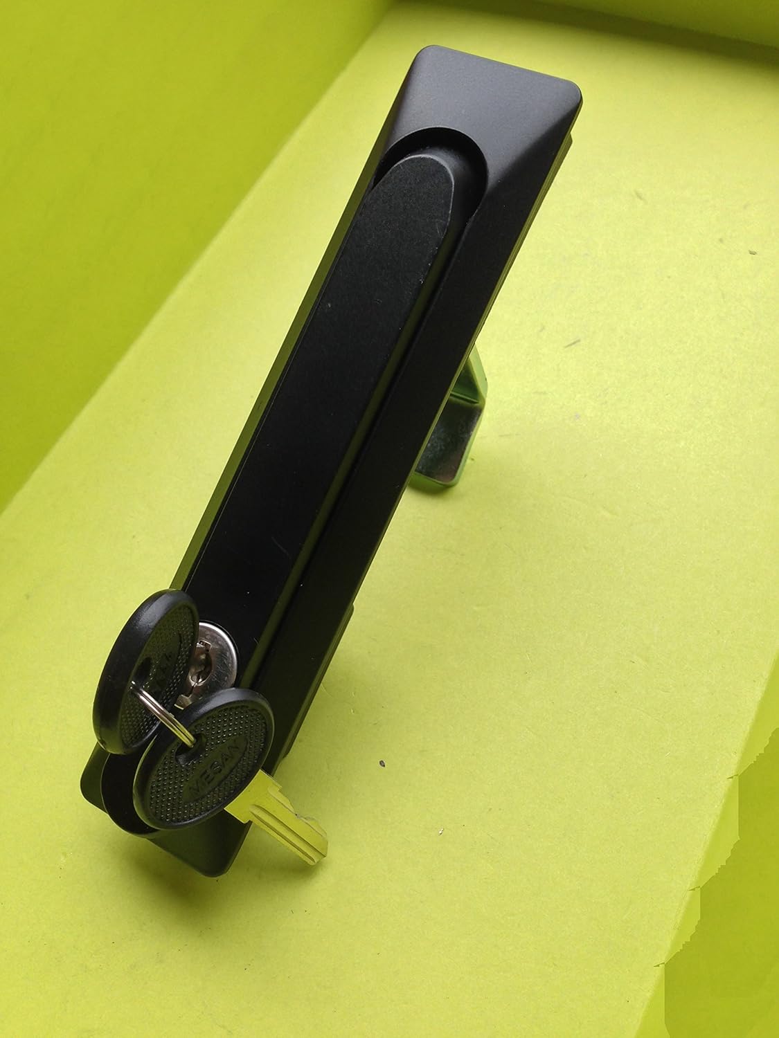 Swing handle - Gear box lock - For steel and polyester cabinets #208.1.2.03.58