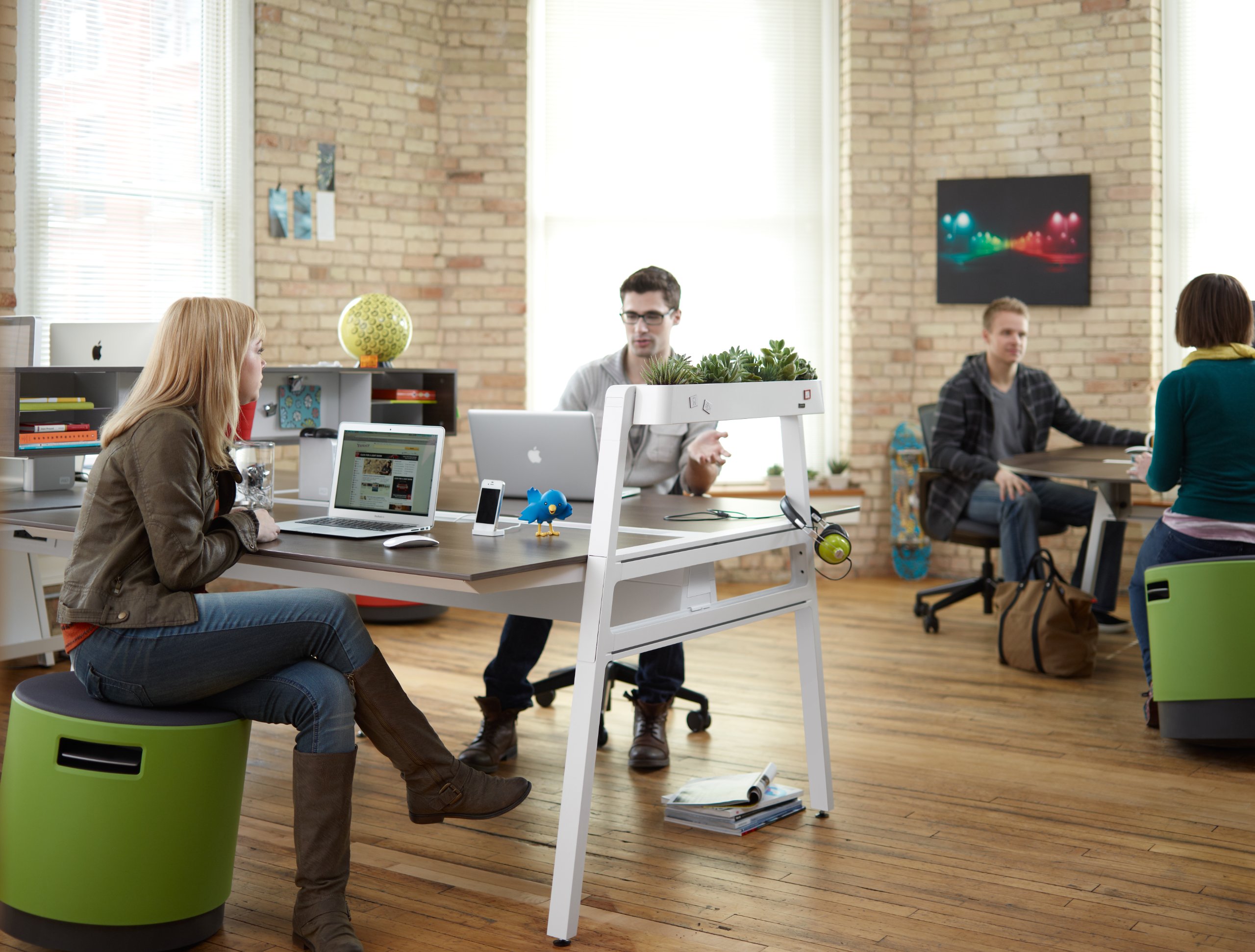 Steelcase 昇降スツール Turnstone Buoy グリーン 楽天市場】ターンストーン ブイ turnstone Buoy スツール