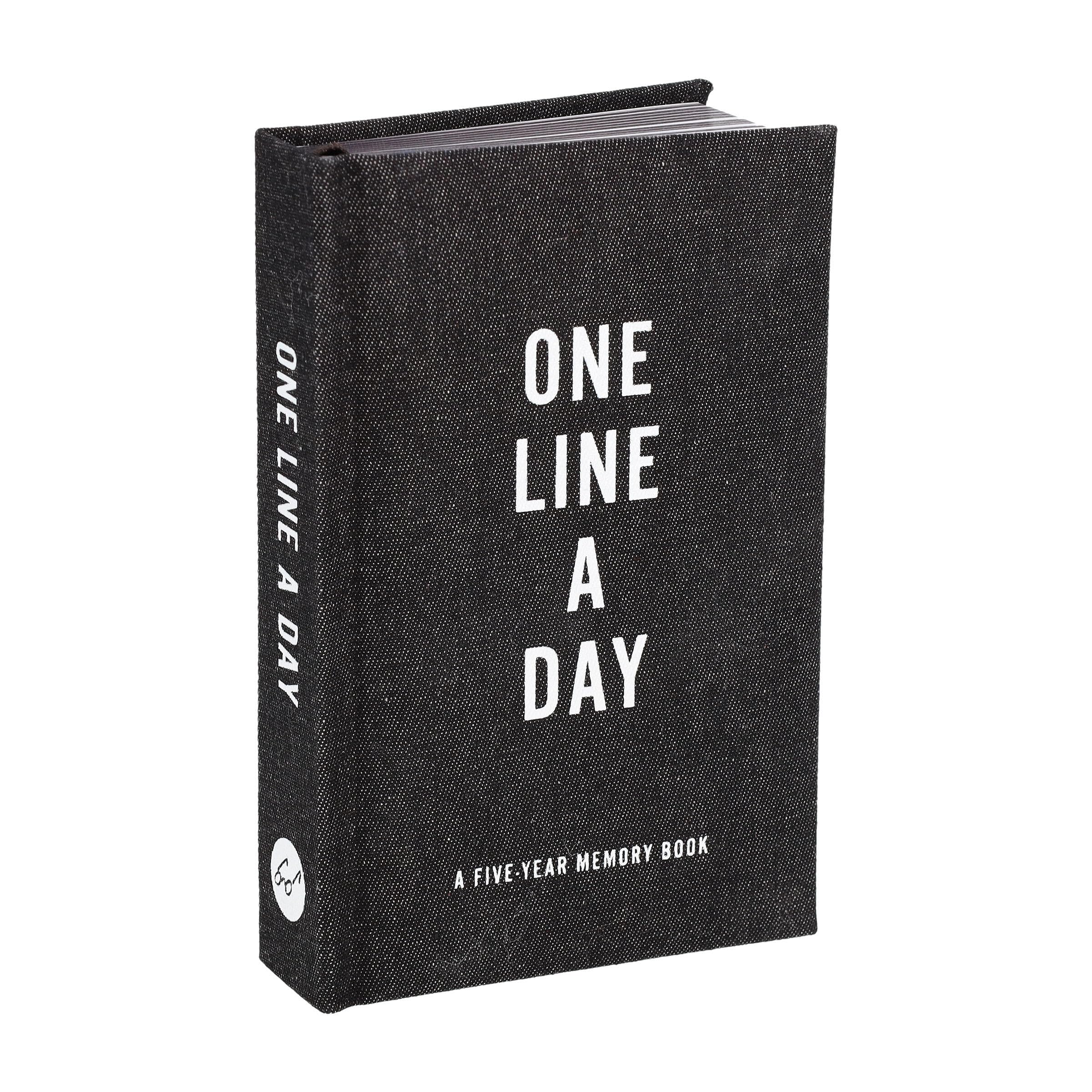 Black Canvas One Line a Day by  Chronicle Books - 9781797249148