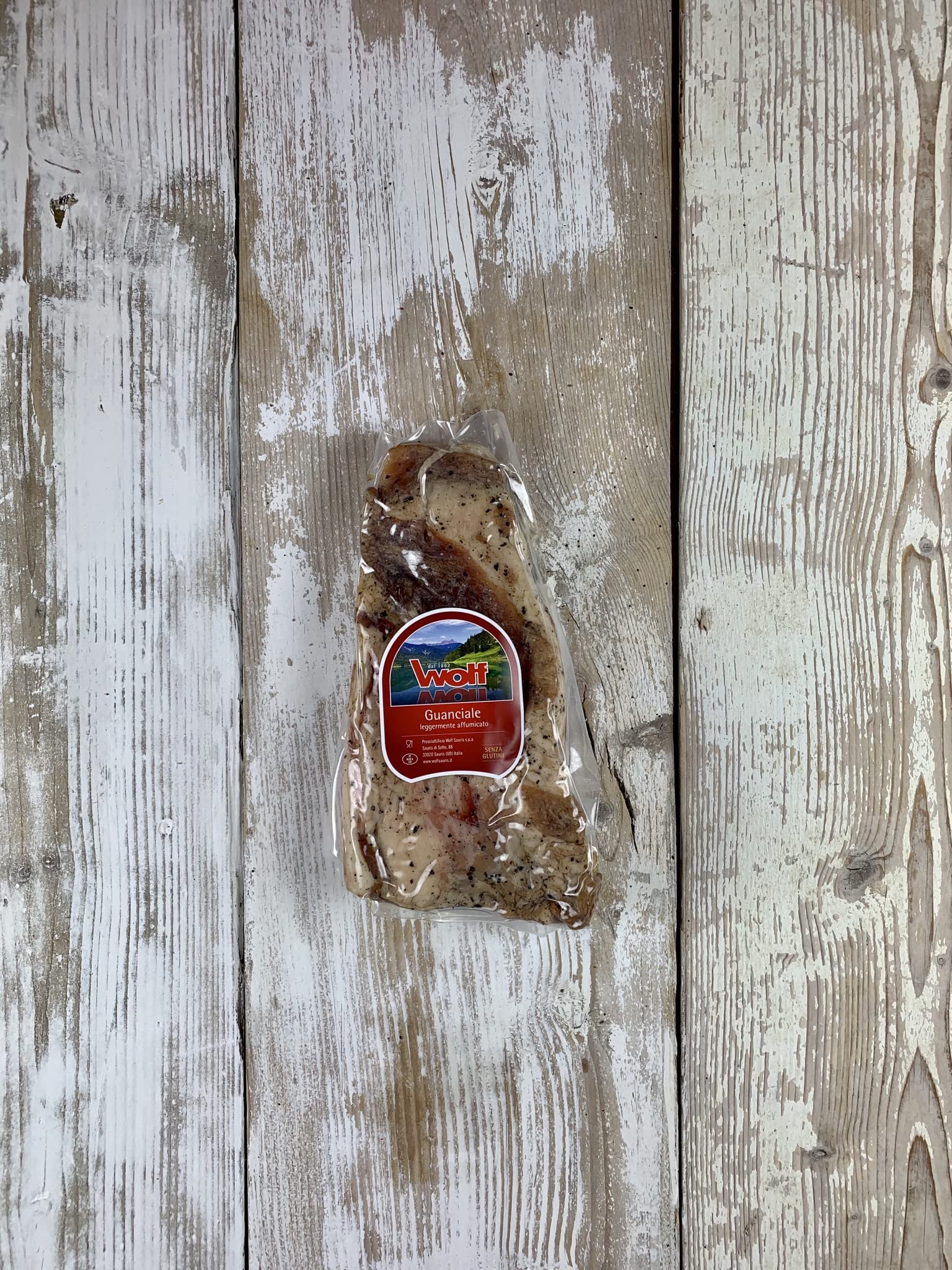Wolf, Guanciale di Sauris Mit 100% Italienischem Fleisch, Leicht Geräuchert Mit Traditioneller Buchenholz-Räuchertechnik, Glutenfrei, Ganzen Vakuum 1,55 Kg (Garantiertes Mindestgewicht)