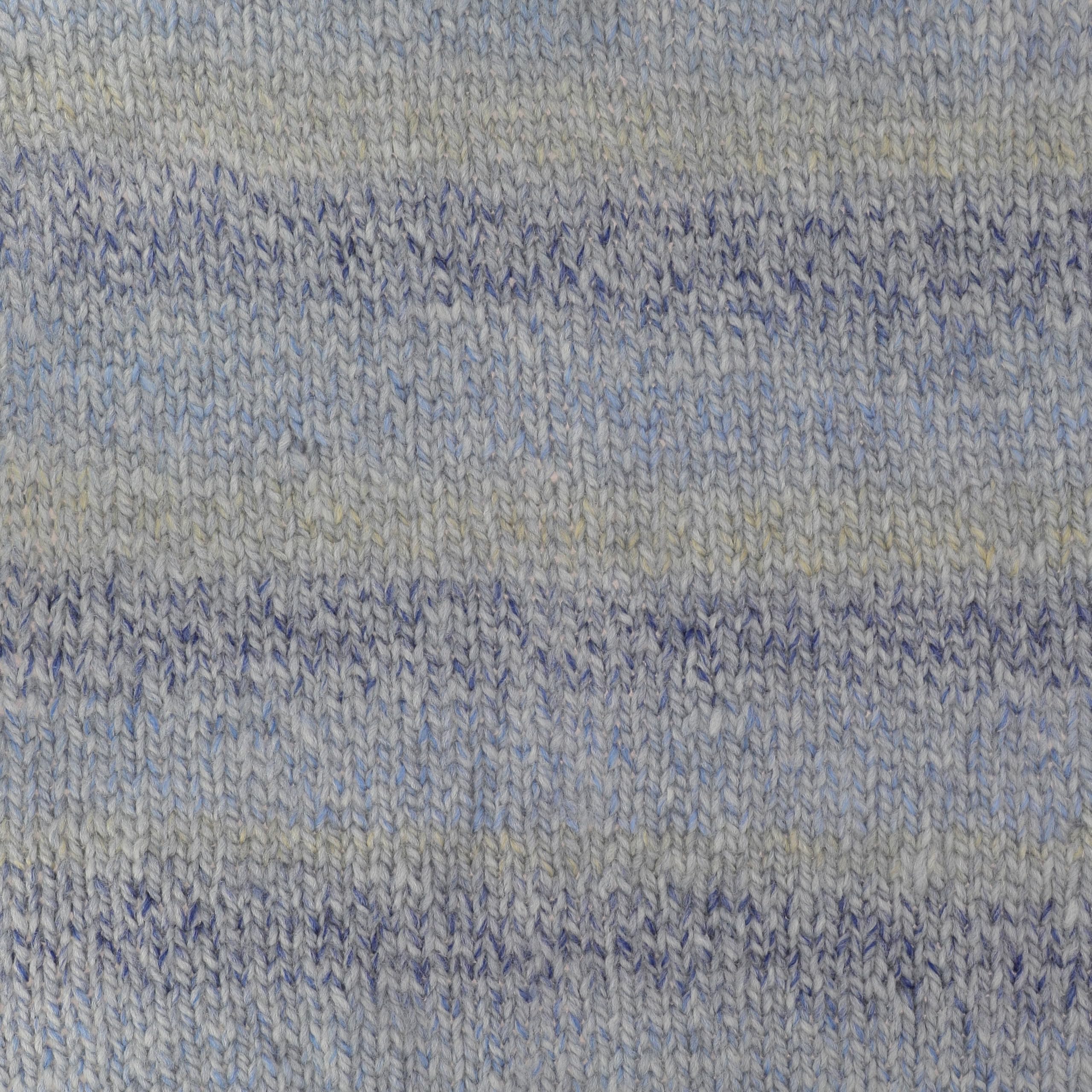 King Cole Crescendo Aran - Serenade (5760), Red, 220 meters - Image 3
