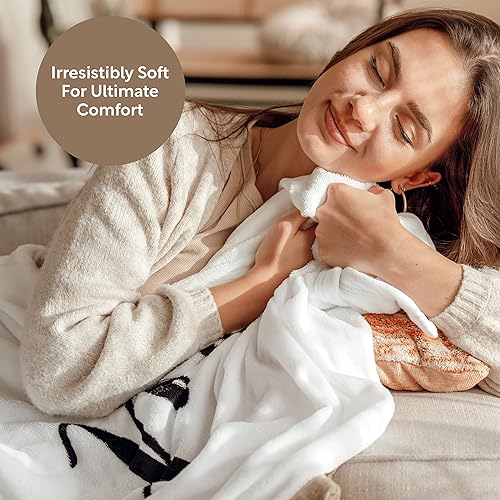 Miniatura 5 de Manta de Mr and Mrs – 80 x 60 pulgadas – Regalo de boda suave y compartible para parejas – Único novio y novia para ser lujo recién casado y regalo