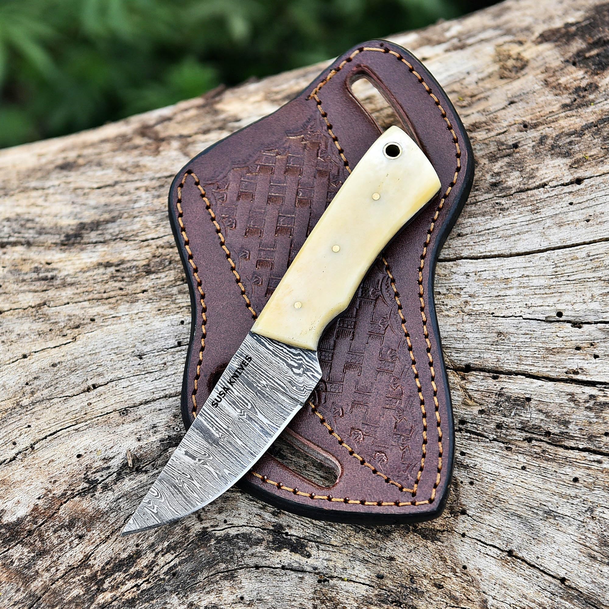 Custom Handmade 7'' fixed blade knife/Cow boy knife/Damascus steel Bull cutter knife, cowboy knives with pancake leather sheath