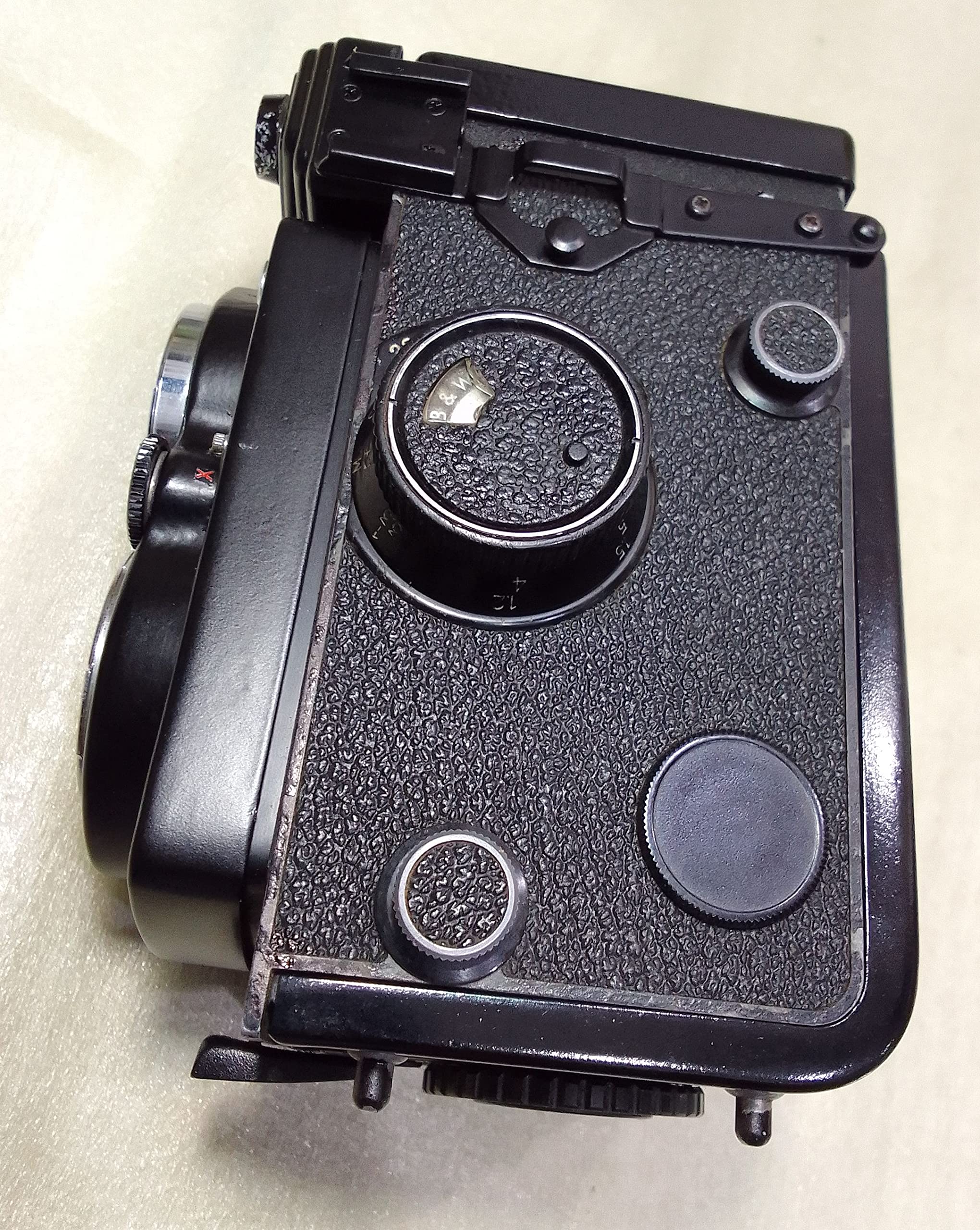 Yashica mat 124G TLR Medium farmet 120 Film Camera : Amazon.in