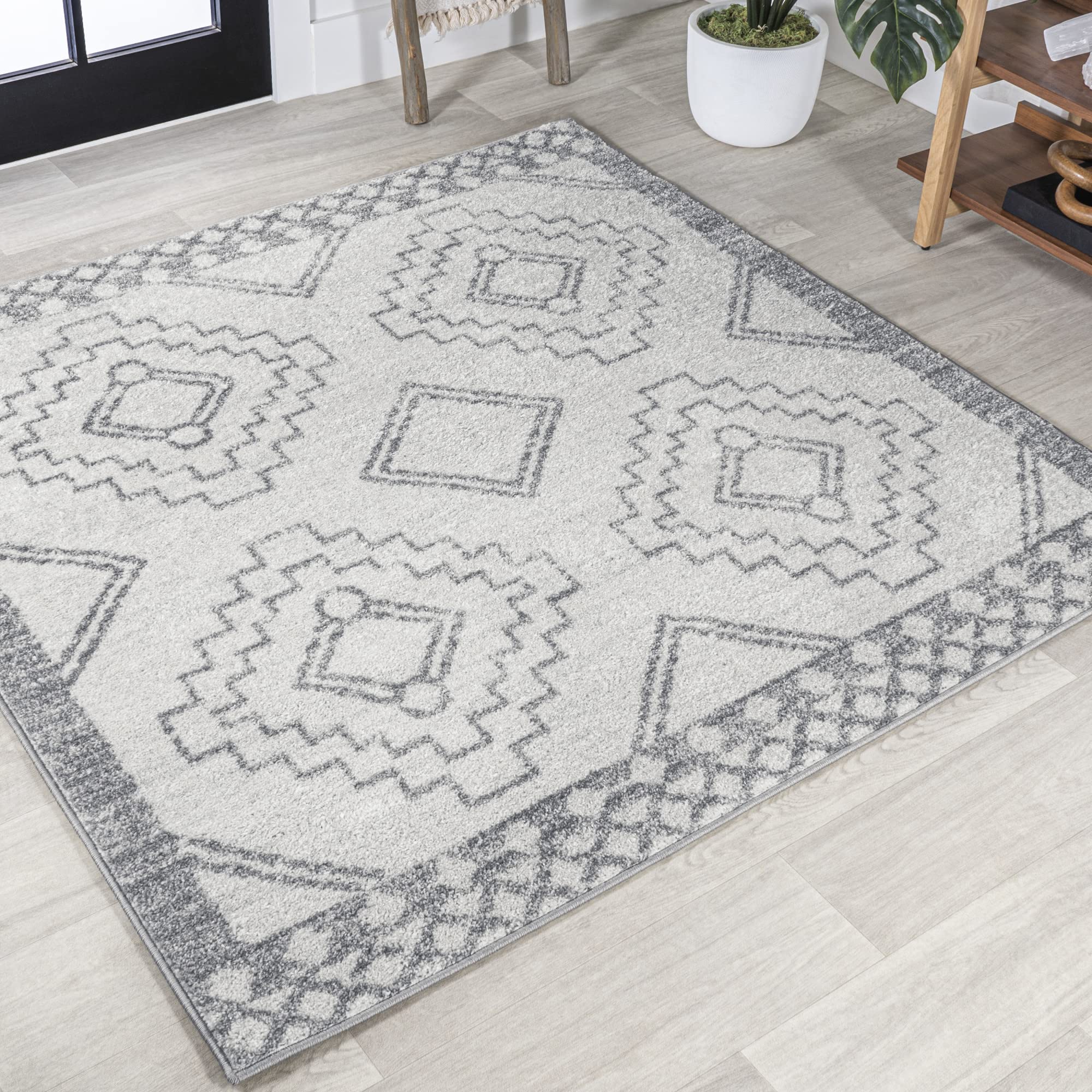 JONATHAN Y MOH200B-6SQ Amir Moroccan Beni Souk Indoor Area Rug, Bohemian, Scandinavian, Transitional, Bedroom, Kitchen, Living Room, Easy-Cleaning, Non-Shedding, Cream/Gray, 6' Square