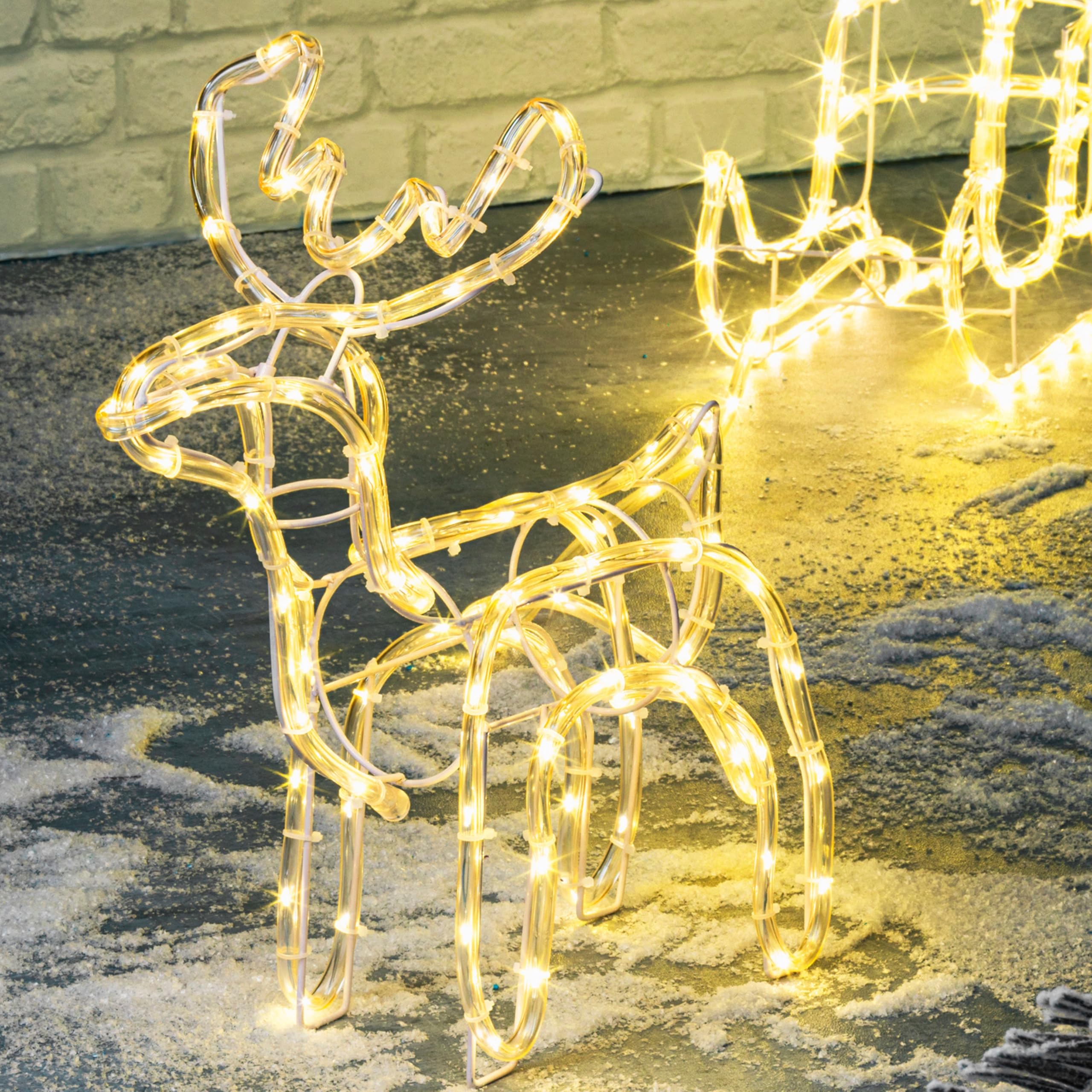 LED Rentier mit Schlitten - 160 LED in warmweiß - Lichterkette Lichtschlauch für Innen & Außen - Leuchtfigur Weihnachtsdekoration mit Rentier beleuchtet außen & Garten beleuchtet