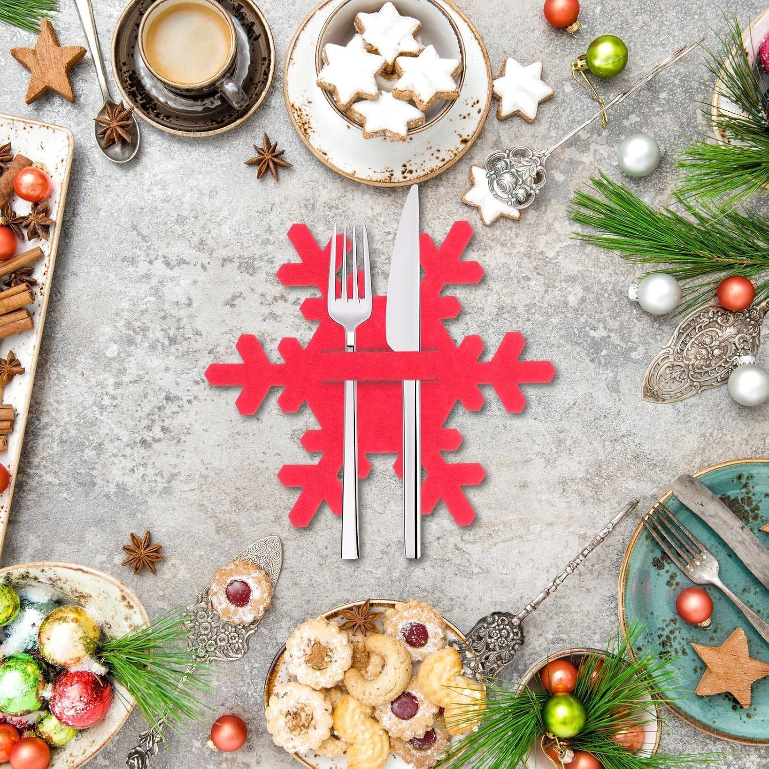 Luxshiny Xmas Theme Cutlery Bag 8pcs Non-woven Snowflake Red for Forks