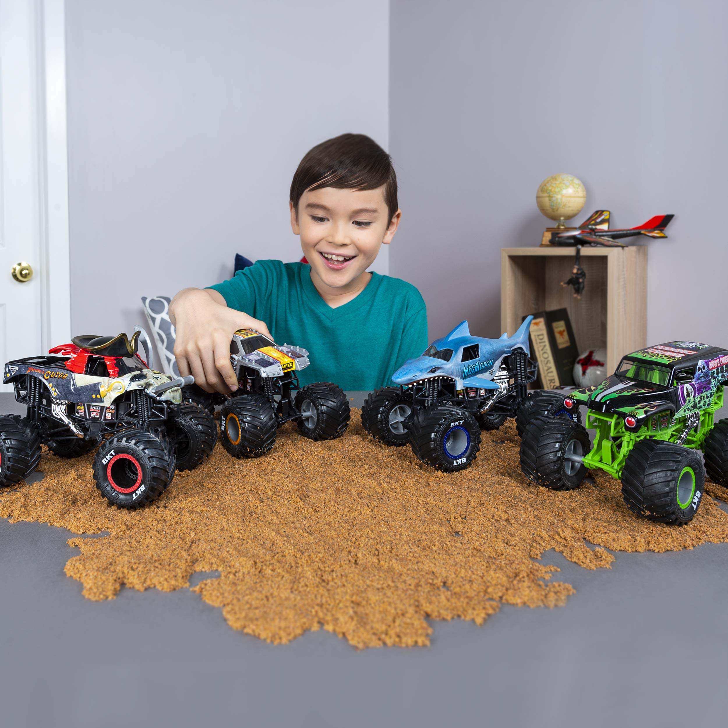 Buy Monster Jam, Official Ice Cream Man Monster Truck, DieCast Vehicle