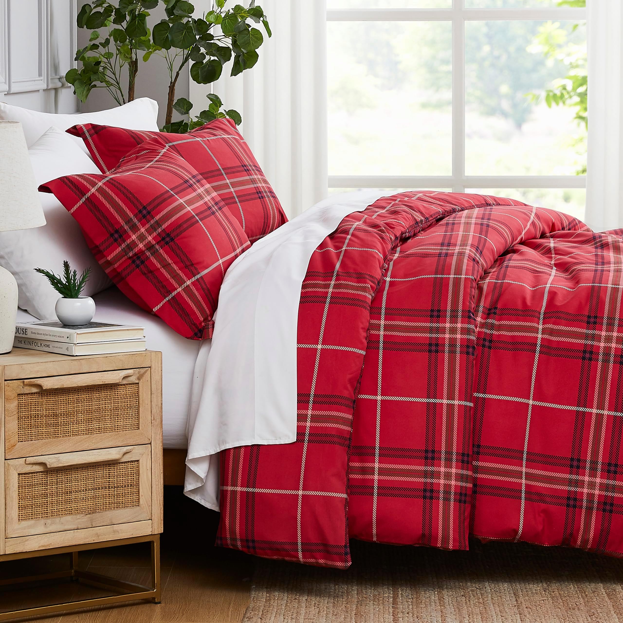 Best HD Pictures about  Red Plaid Duvet Cover  with No AI Images