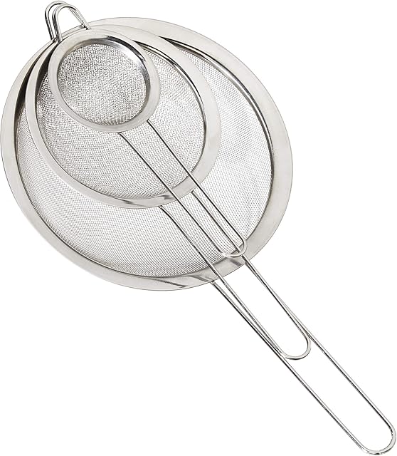 Relaxdays 10026293, Silver Kitchen Sieve Set of 3,  7, 12 & 18 cm, with Handle, Flour, Icing Sugar, Sifter, Stainless Steel