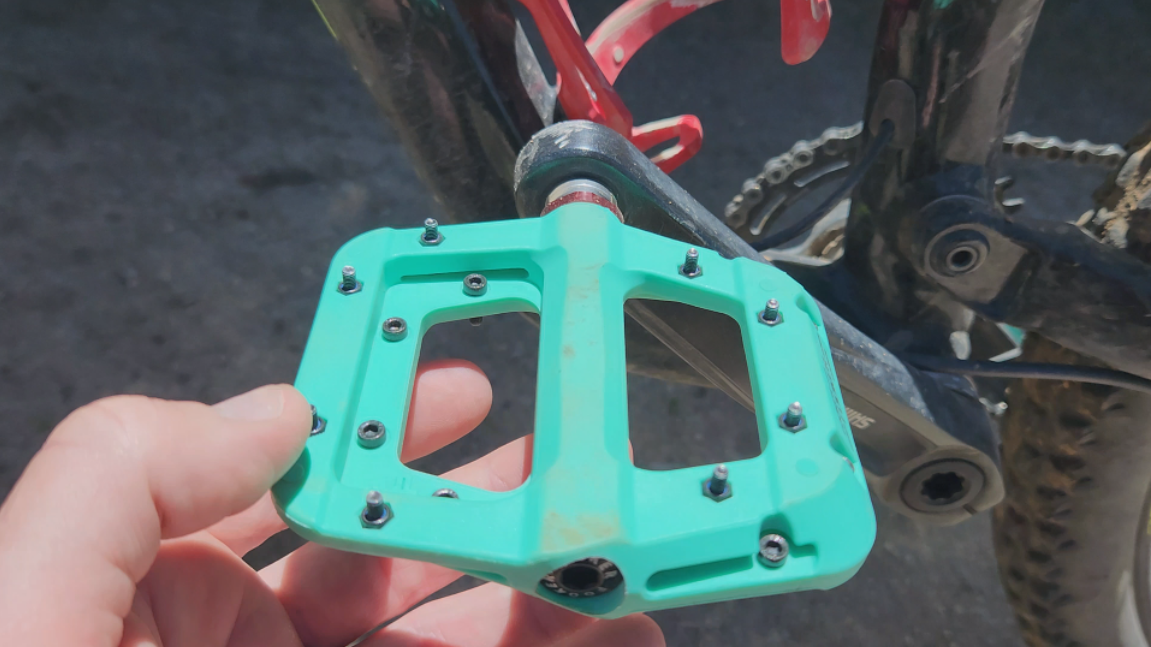 Watch FOOKER MTB Pedals Mountain Bike Pedals Test Demo on Amazon Live