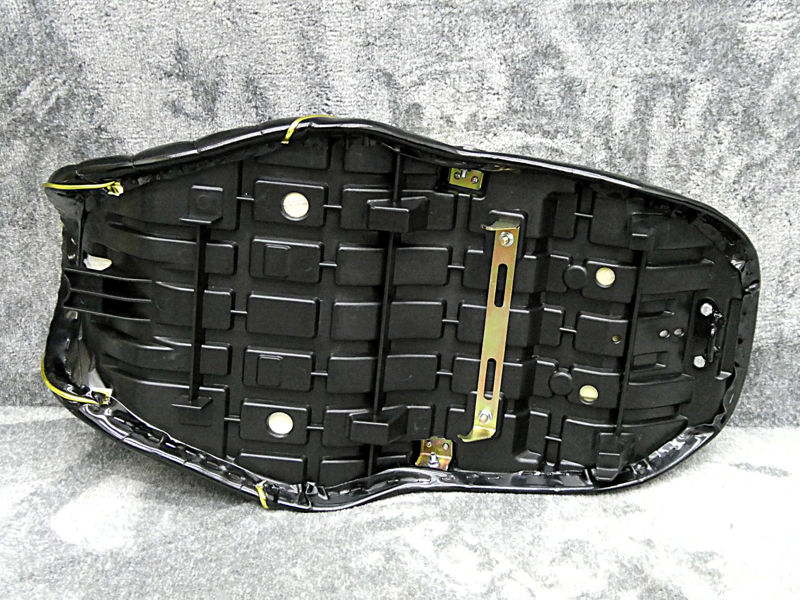 バリオス1型タックロールシート カワサキ バリオス1 ZR250A KingRoad88 タックロールシート