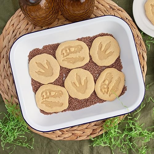 Miniatura 3 de Juego de 2 cortadores de galletas T-Rex Footprint and Skull Fossil, 2 piezas - Bakerlogy