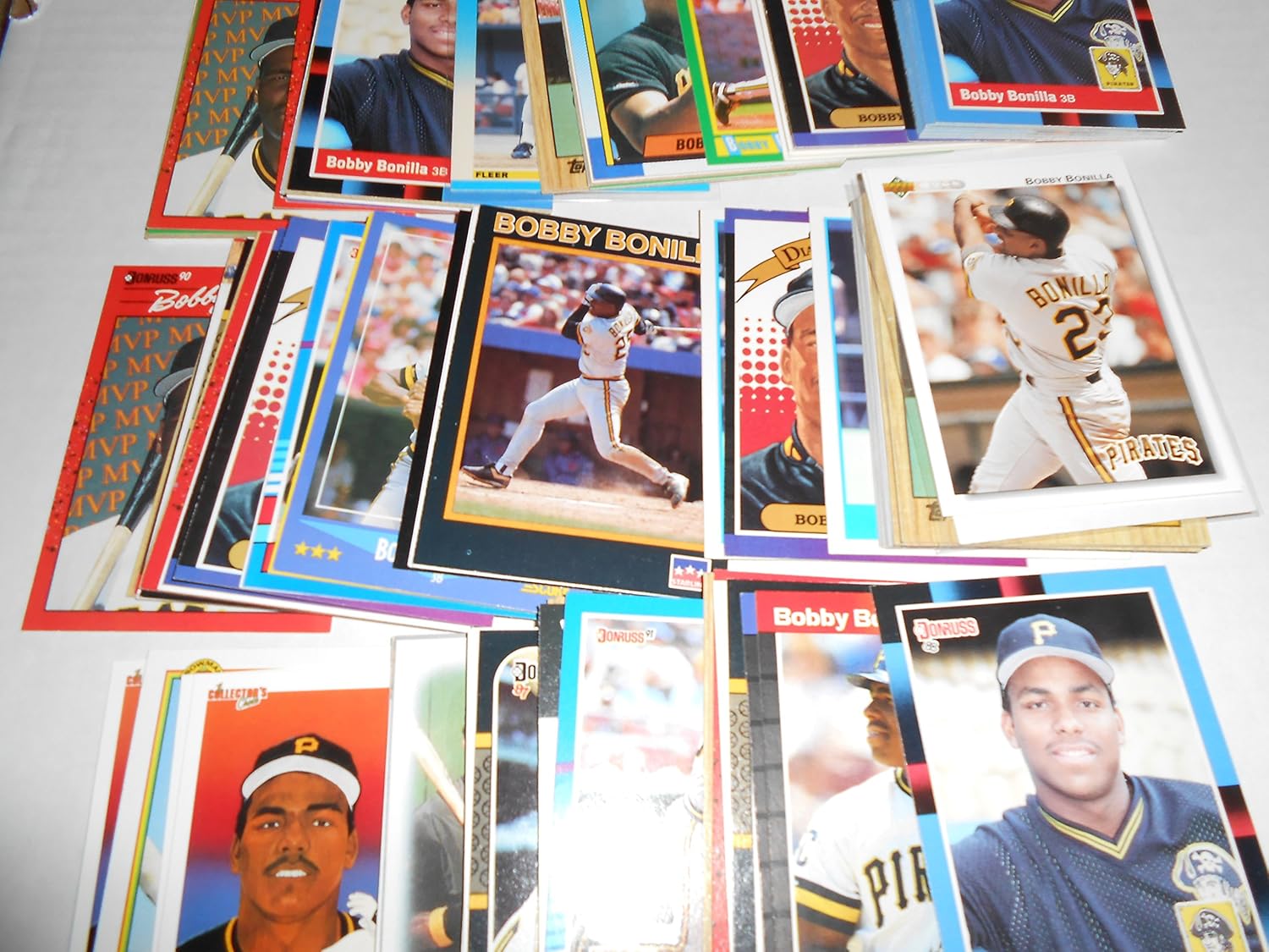 AMAZING BOBBY BONILLA 300 CARD BASEBALL CARD LOT PIRATES