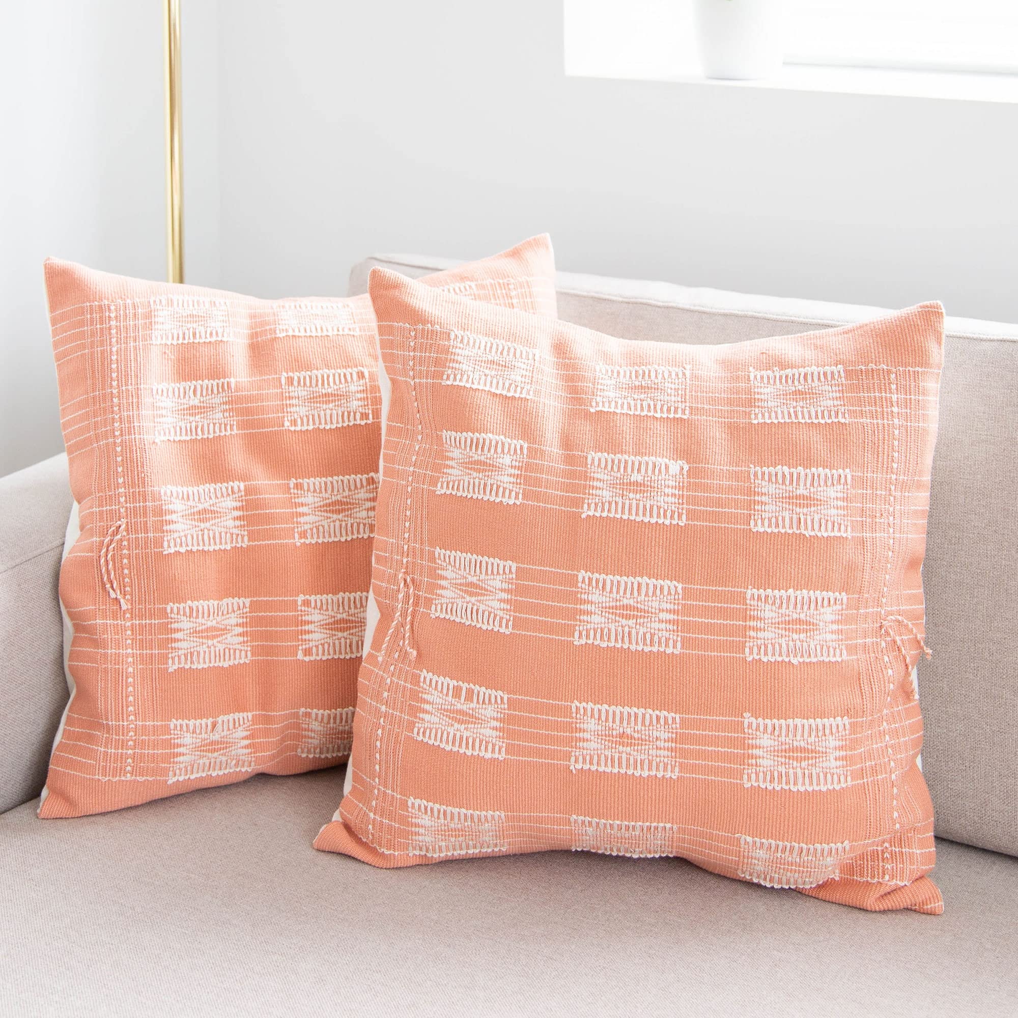 Taie d'oreiller Wokha en coton rose pour sublimer le salon