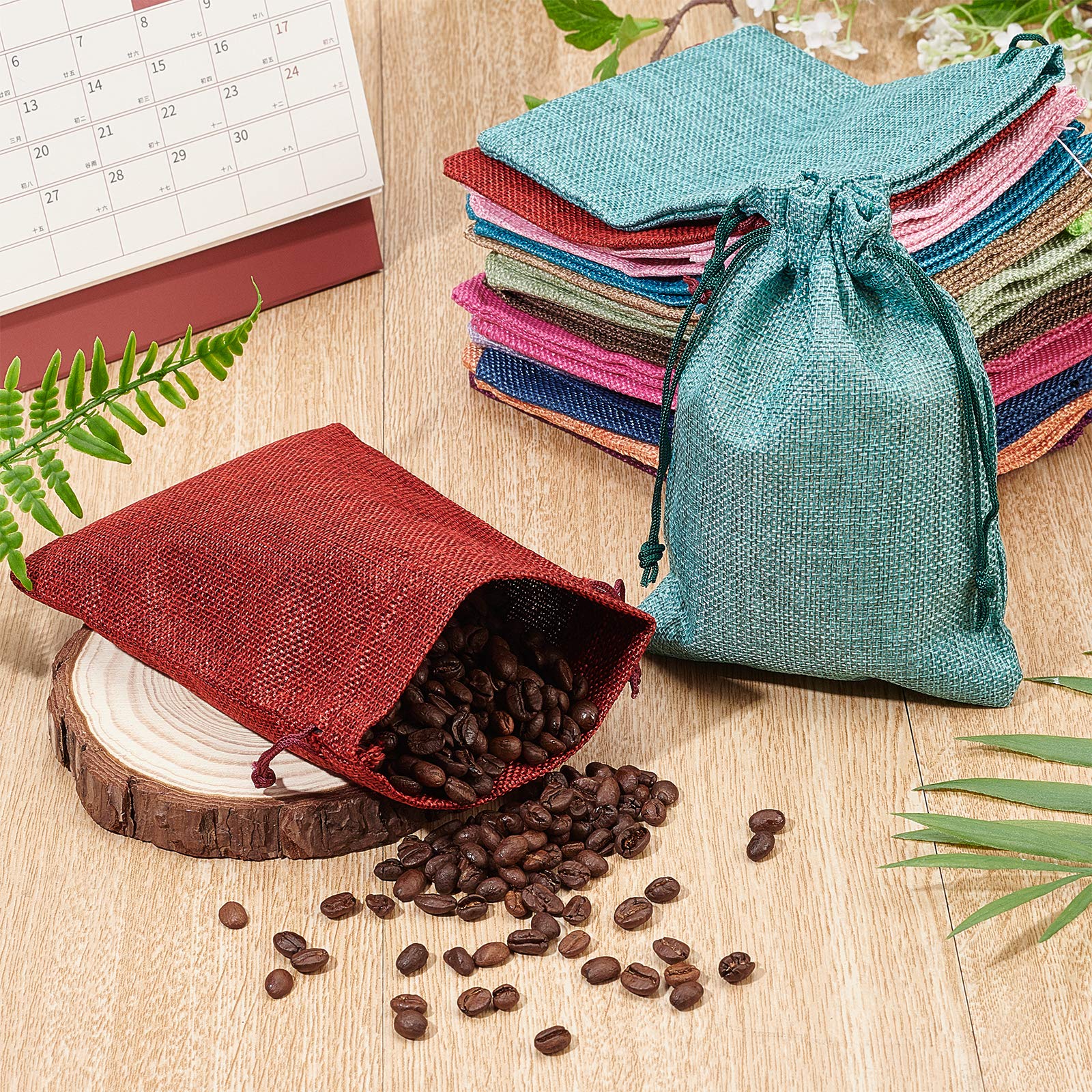 Amazon｜BENECREAT 24枚12種色亜麻袋 カラフル巾着袋 18x13㎝ ポーチ