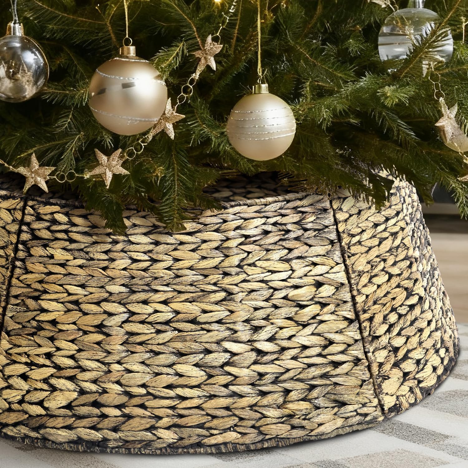 6-Piece Rattan Christmas Tree Collar - 33" Rustic Farmhouse Tree Skirt- Xmas Tree Base Cover for Christmas Decoration- Woven Holiday Tree Ring Accessory for Home, Living Room (Black Wash, 33 in)