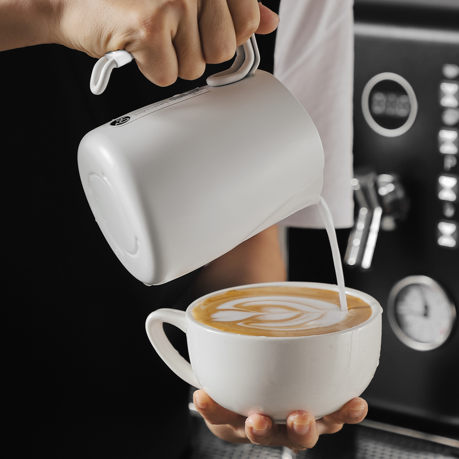 Amazon.com: Bincoo Espresso Milk Frothing Pitcher Stainless Steel