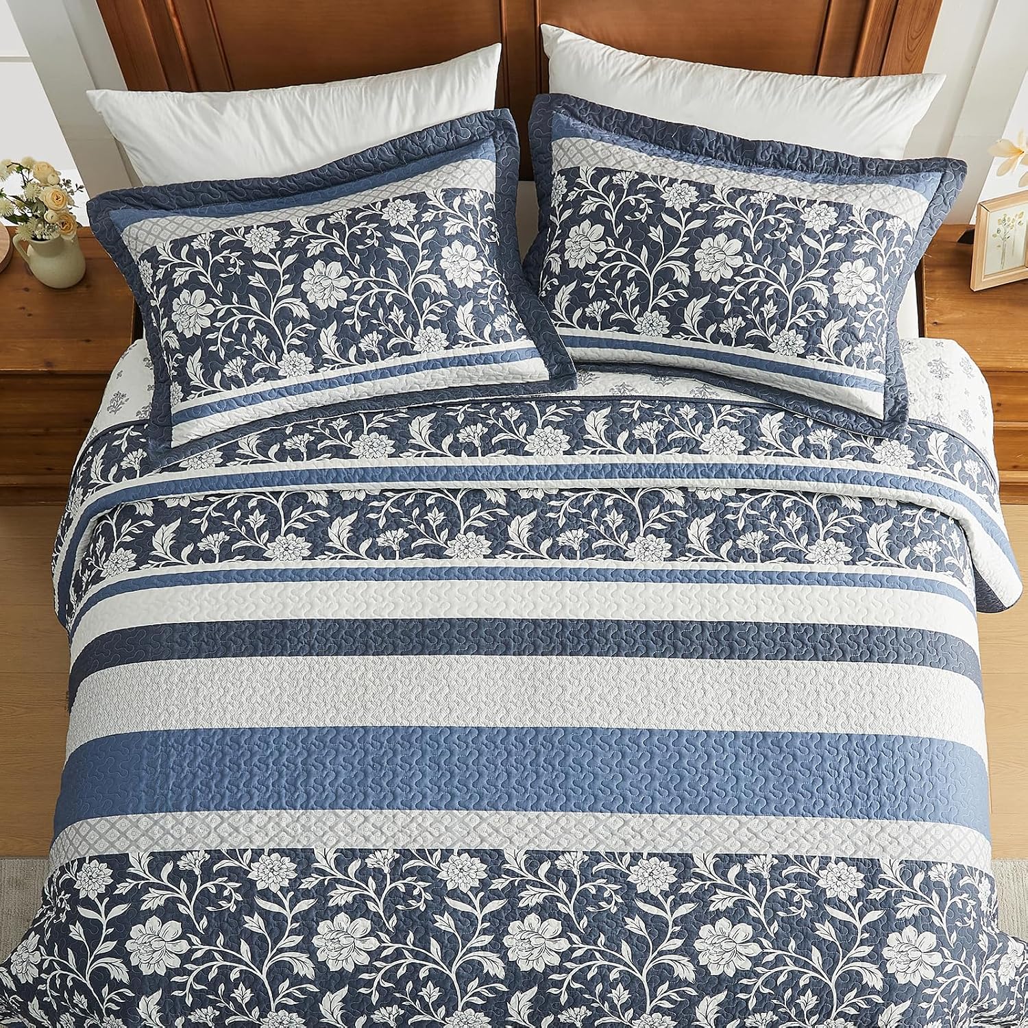 Lightweight Queen Bedspread 102"x120" - 100% Cotton Reversible Oversized Queen Quilt with 2 Pillow Shams, Floral Striped Quilted Bedspreads Coverlet Set, Blue/White, 3 Piece