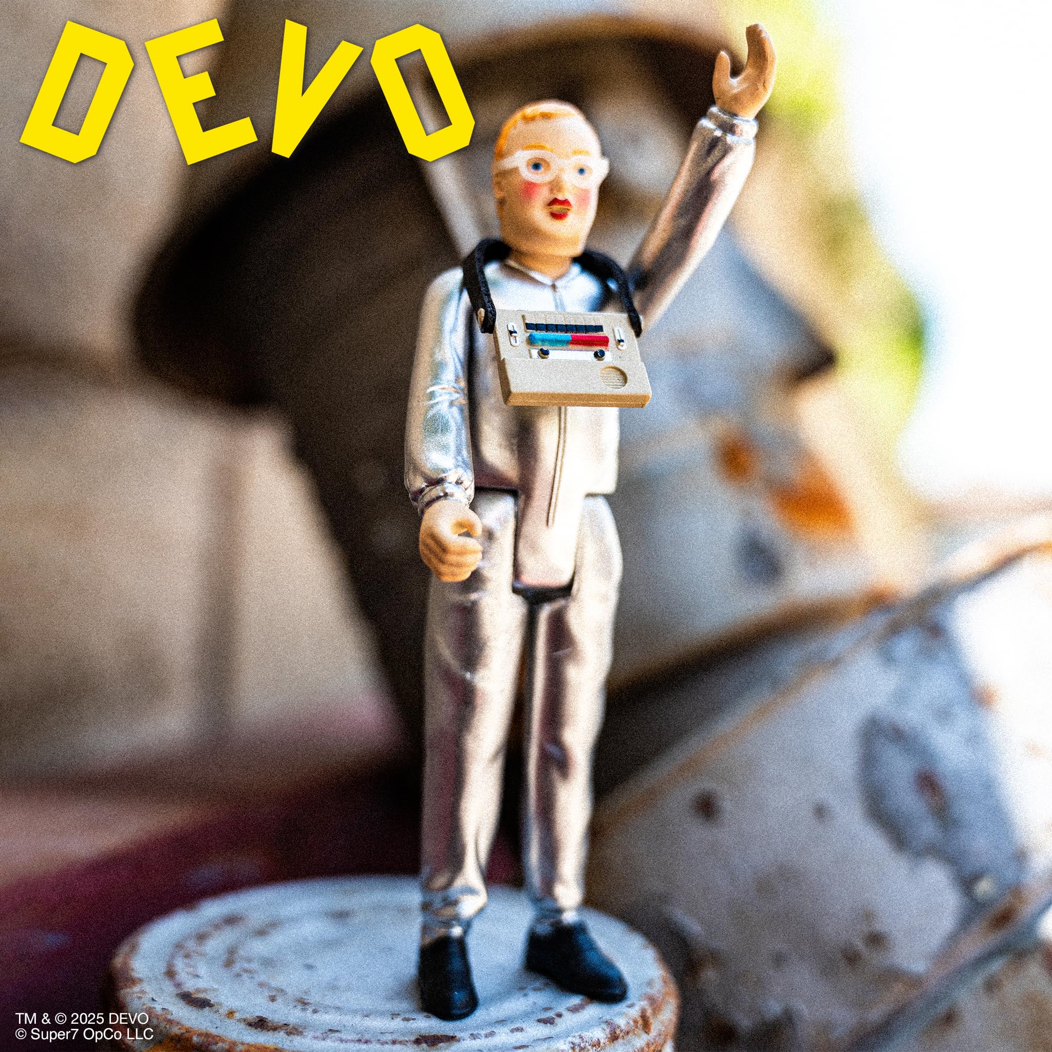 Amazon.com: Super7 Reaction Figure Devo Booji Boy - 3.75