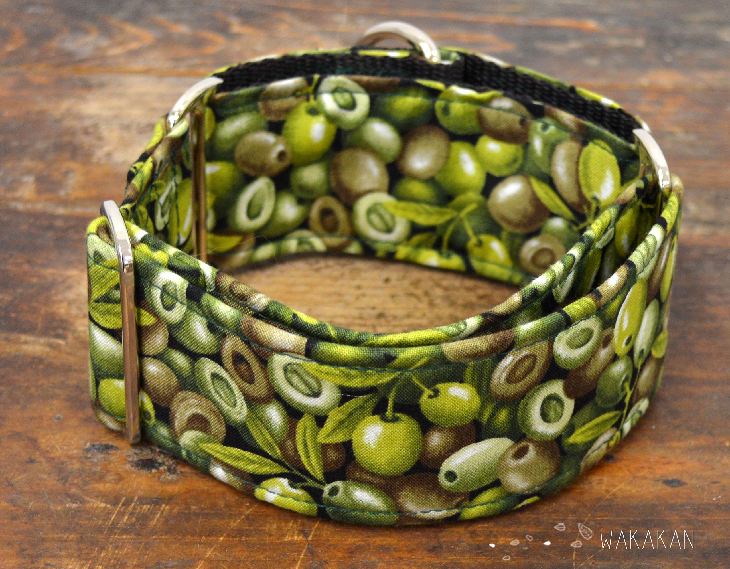 Collar Martingale Para Perro: Olives, Hecho a Mano en España por Wakakán