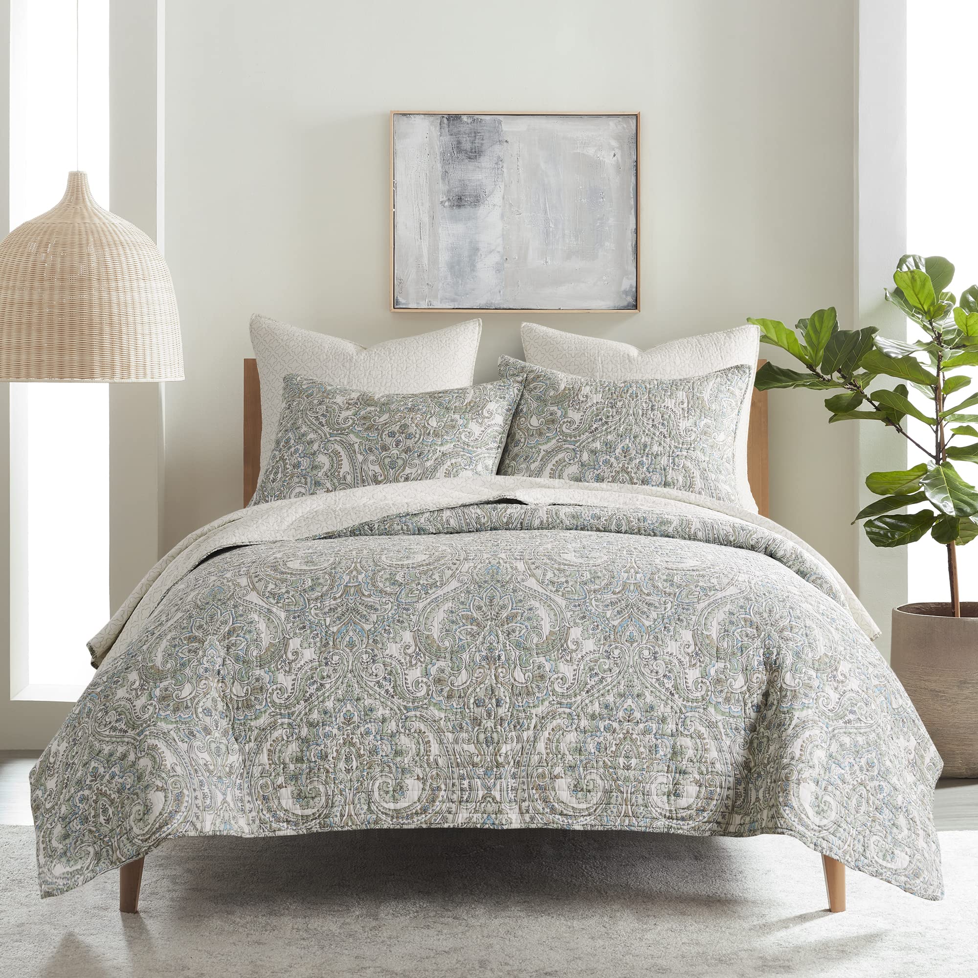 Amazon.com: Levtex Home - Assisi Quilt Set - King/Cal King