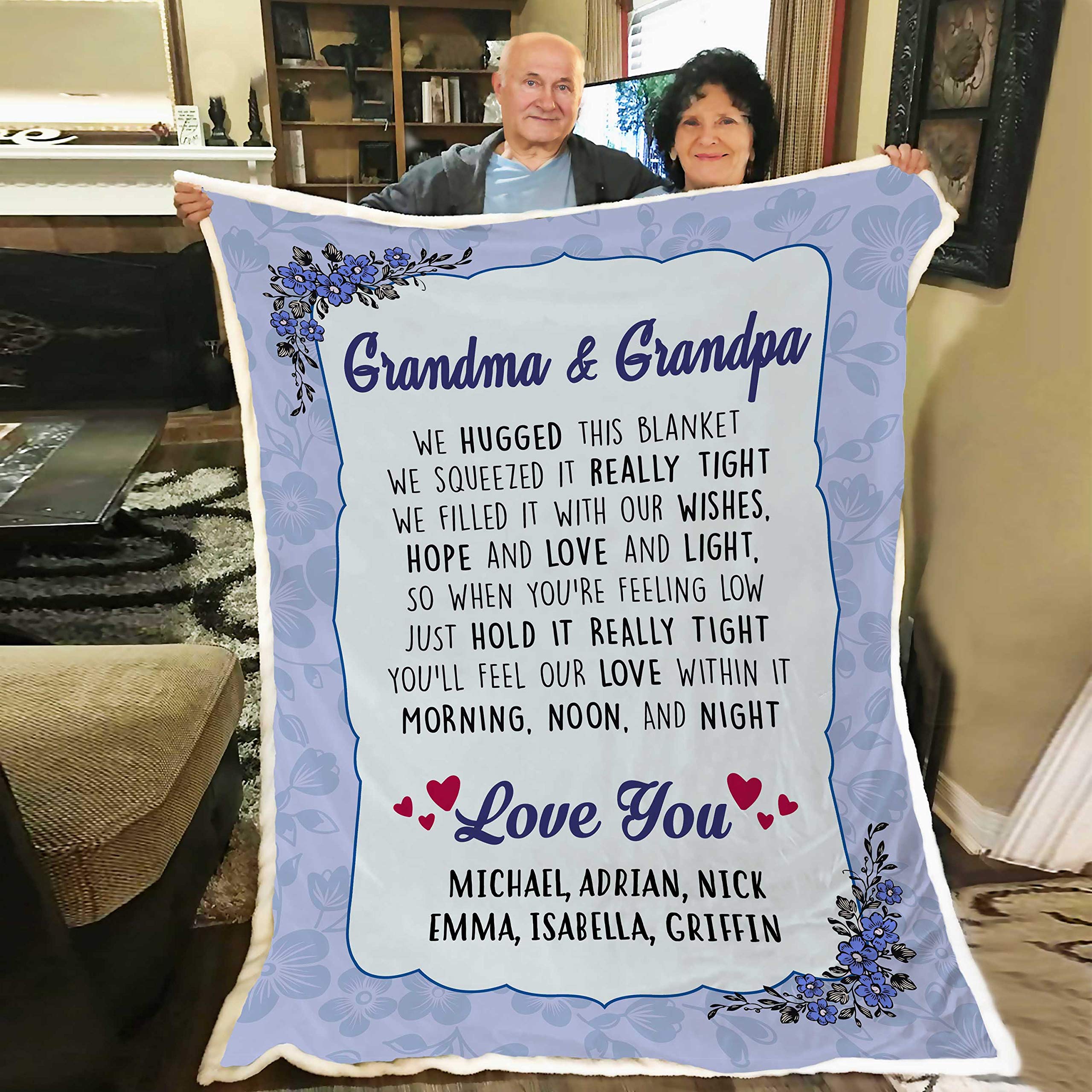 Best Family Gifts We Hugged This Customized Blanket for Grandma/Grandpa/Mamma/Papa/Auntie - Medium - 50
