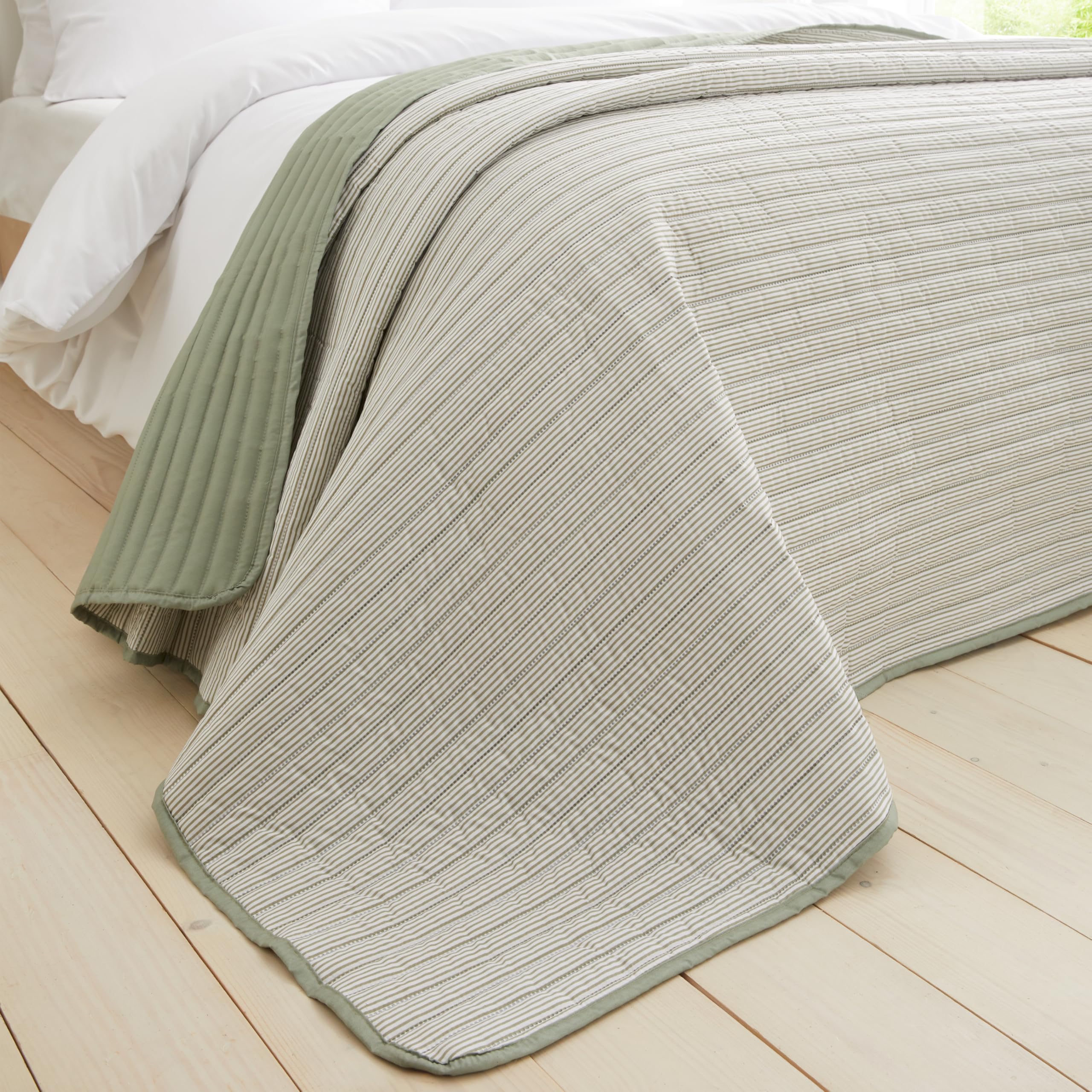 Catherine Lansfield Stripe Bedspread- 220X230Cm