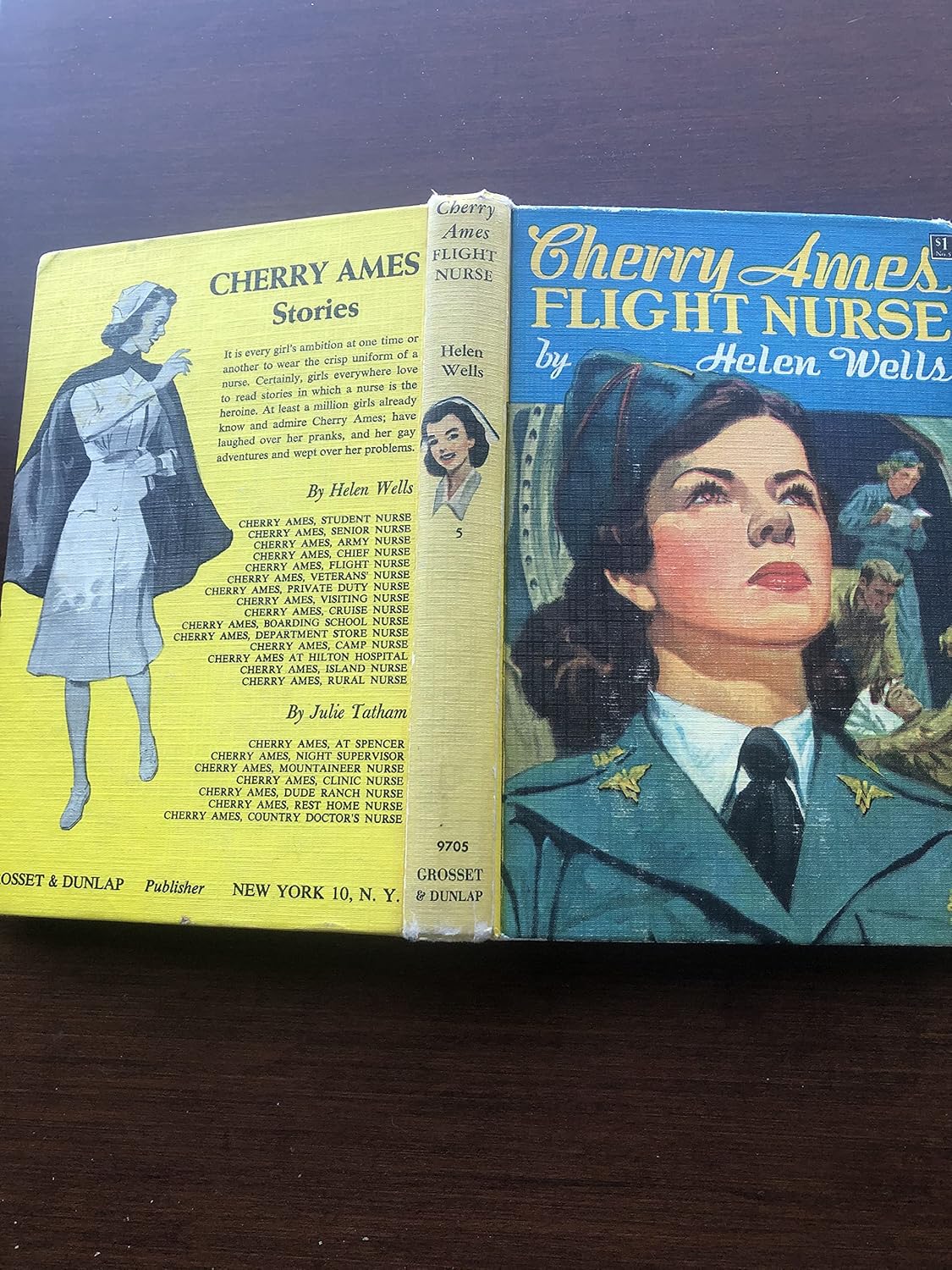 Cherry Ames, Flight Nurse (Cherry Ames, Book 5) Wells