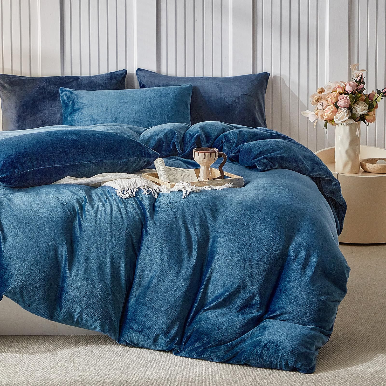 WARMDERN Navy Blue Milk Velvet Duvet Cover Set Oversized King Plus Size