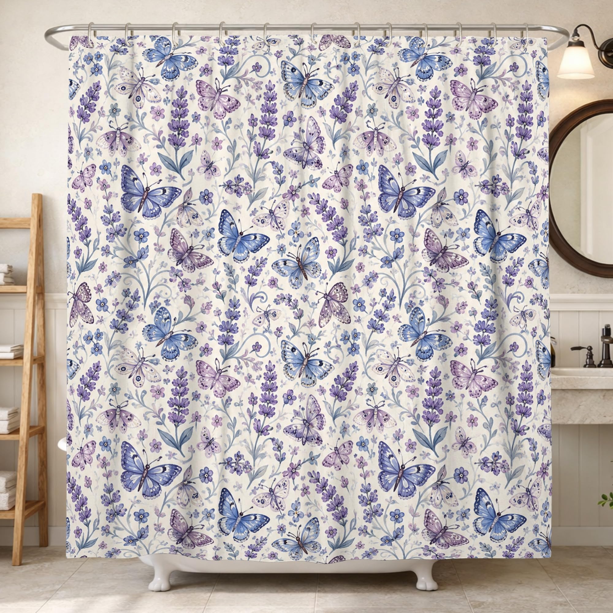 Rideau de douche tissu bleu printemps motif lavande pour une décoration de salle de bain d'appartement