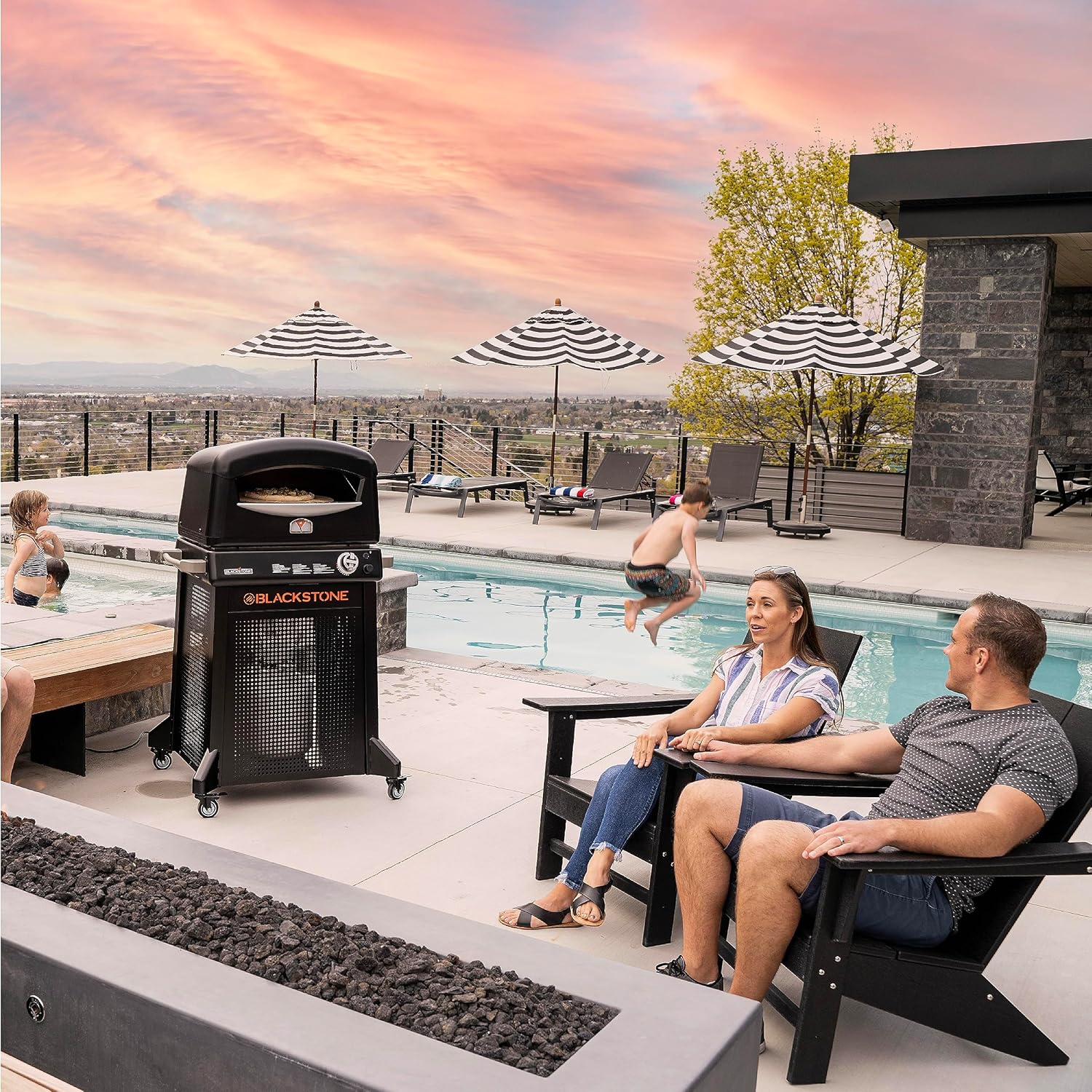Black Outdoor Gas Pizza Oven with Stand