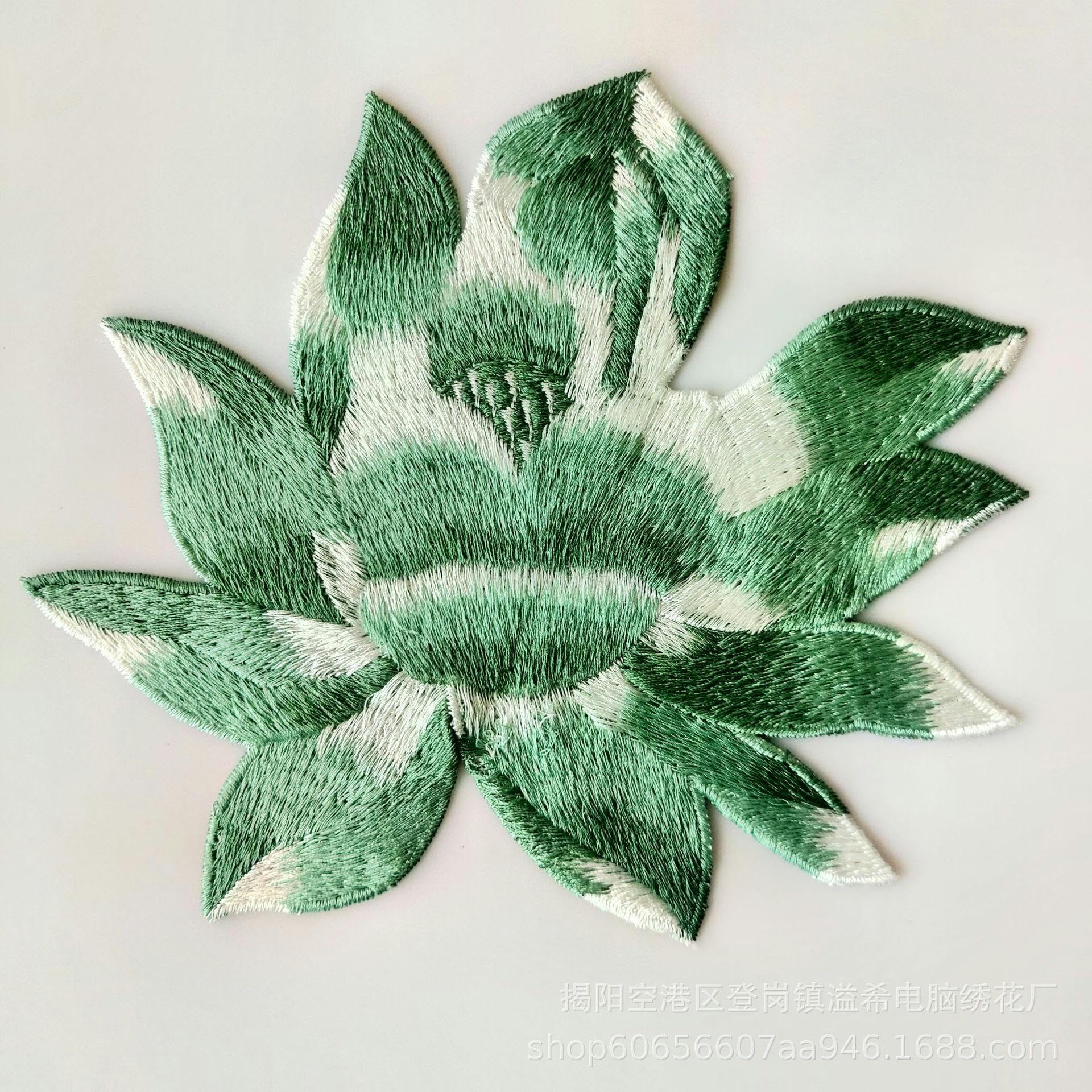 Naszywka haftowana 22 * 19 CM 5/10 SZTUK Zielony kwiat lotosu haftowana naszywka do prasowania aplikacje chińskie na odzież naszywki przyszycia kurtkę jeansową(10PCS)