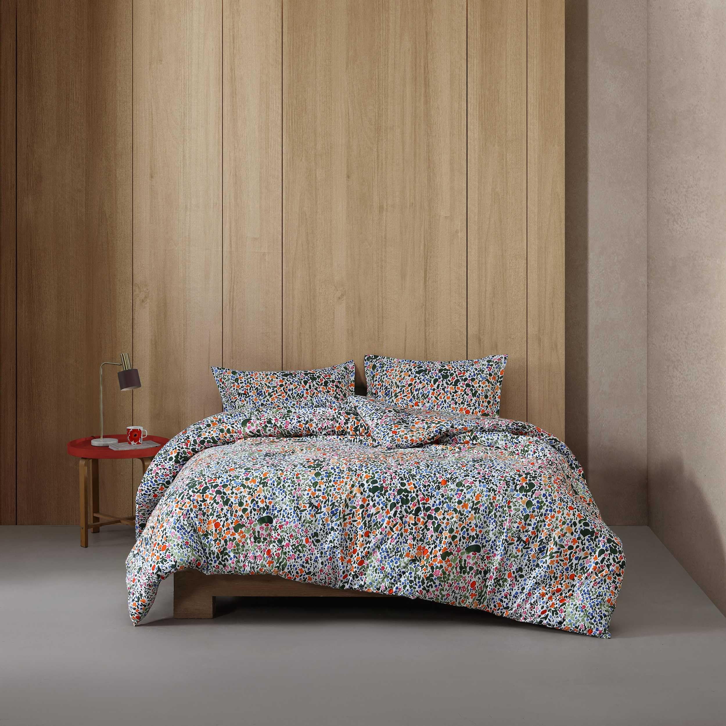 Amazon.com: Marimekko - Queen Comforter Set, 100% Cotton Bedding