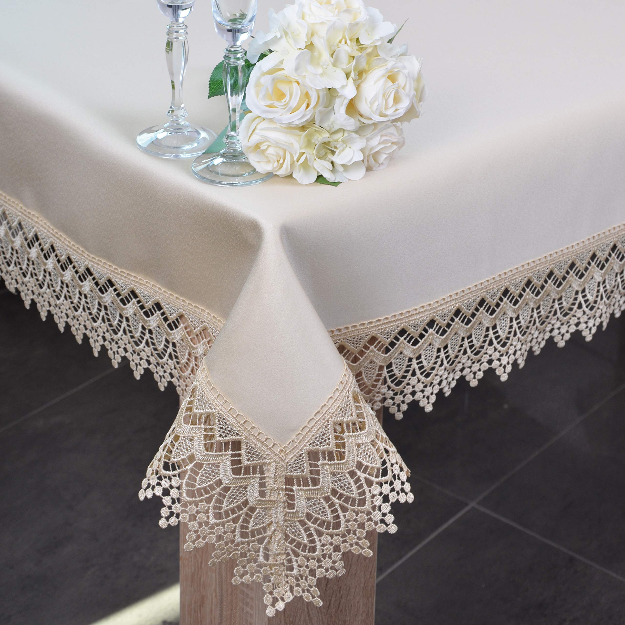 Tischdecke Satin 190 g/m² mit Guipure-Spitze 9 cm | schmutzabweisend, Satingewebe 190 g/m², 100 % Polyester, hergestellt in der EU
