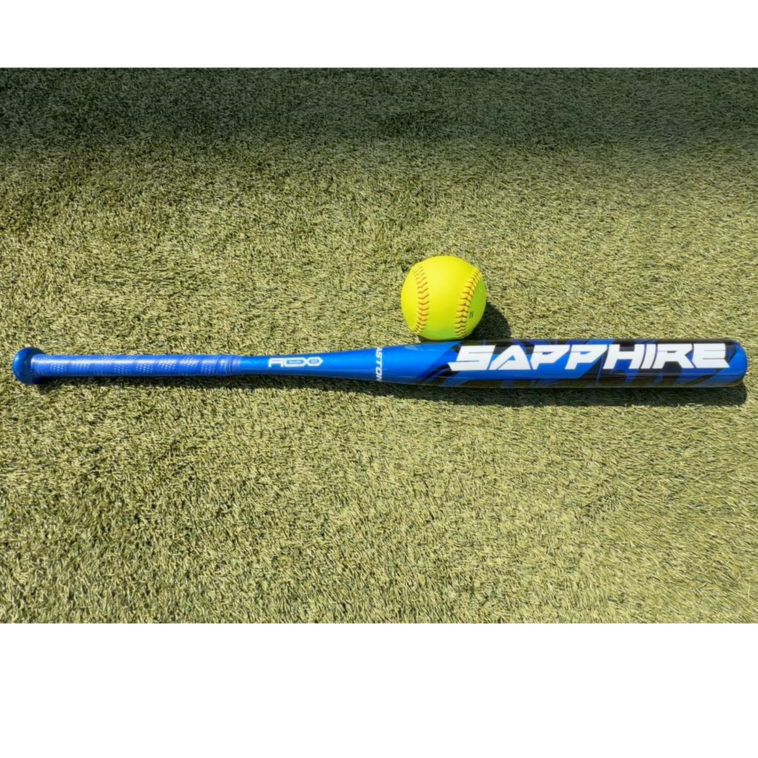 Easton | Sapphire Fastpitch Softball Bat | 29-inch | -12