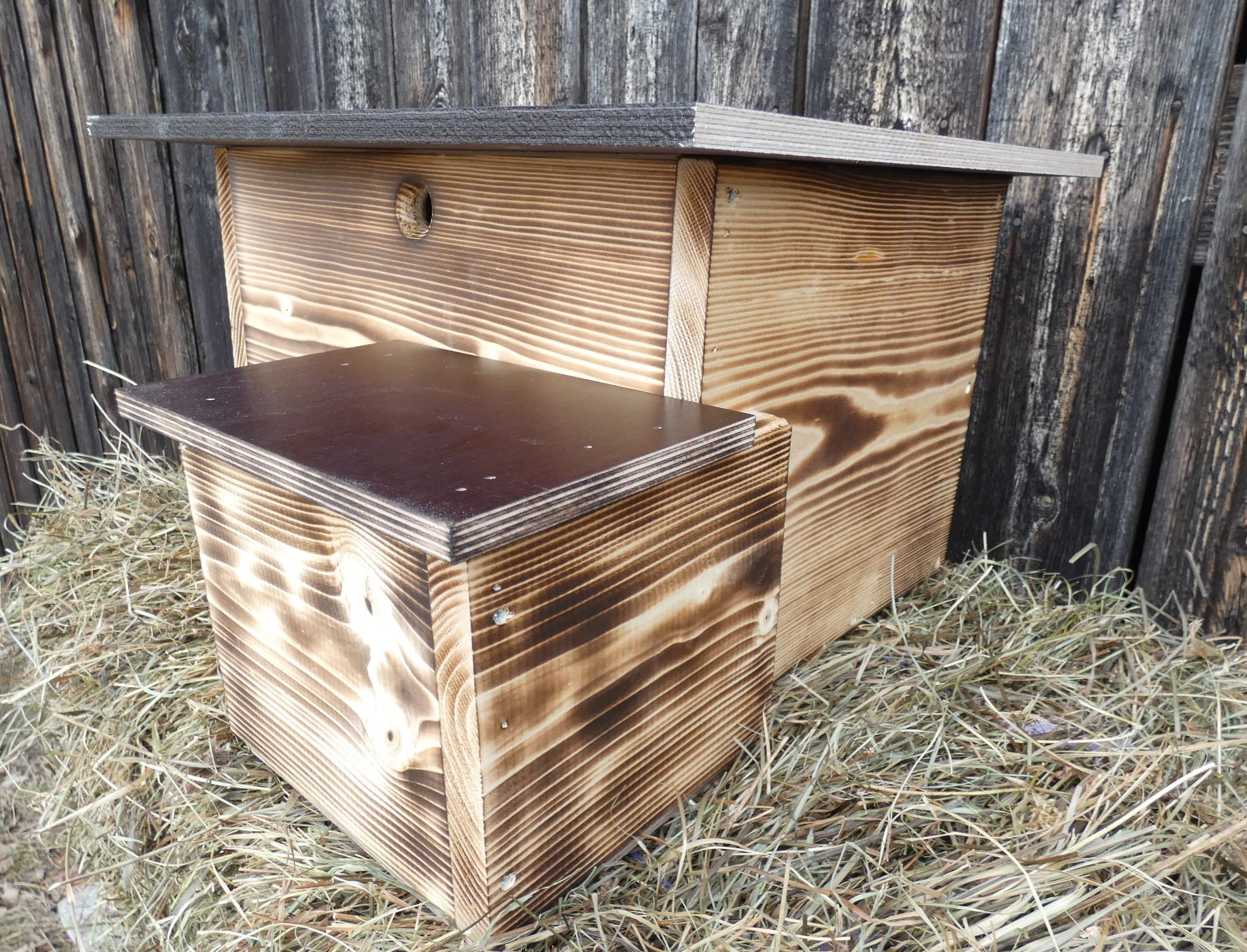 Qualität aus Niederbayern ARBRIKADREX Igelhaus 45cm x 40cm x 28cm Igelhotel 20mm Vollholz Winterfest Kein Bausatz: easytouch-Rattenklappe und Boden, optional mit Labyrintheingang,