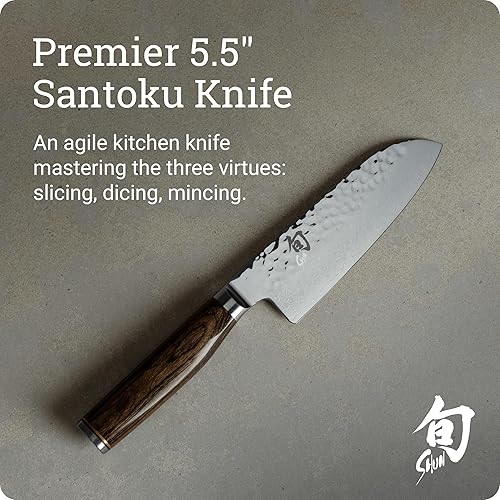 Vista 2 de Shun Premier 5 1/2" Santoku Knife plateado,Rubio,Gris