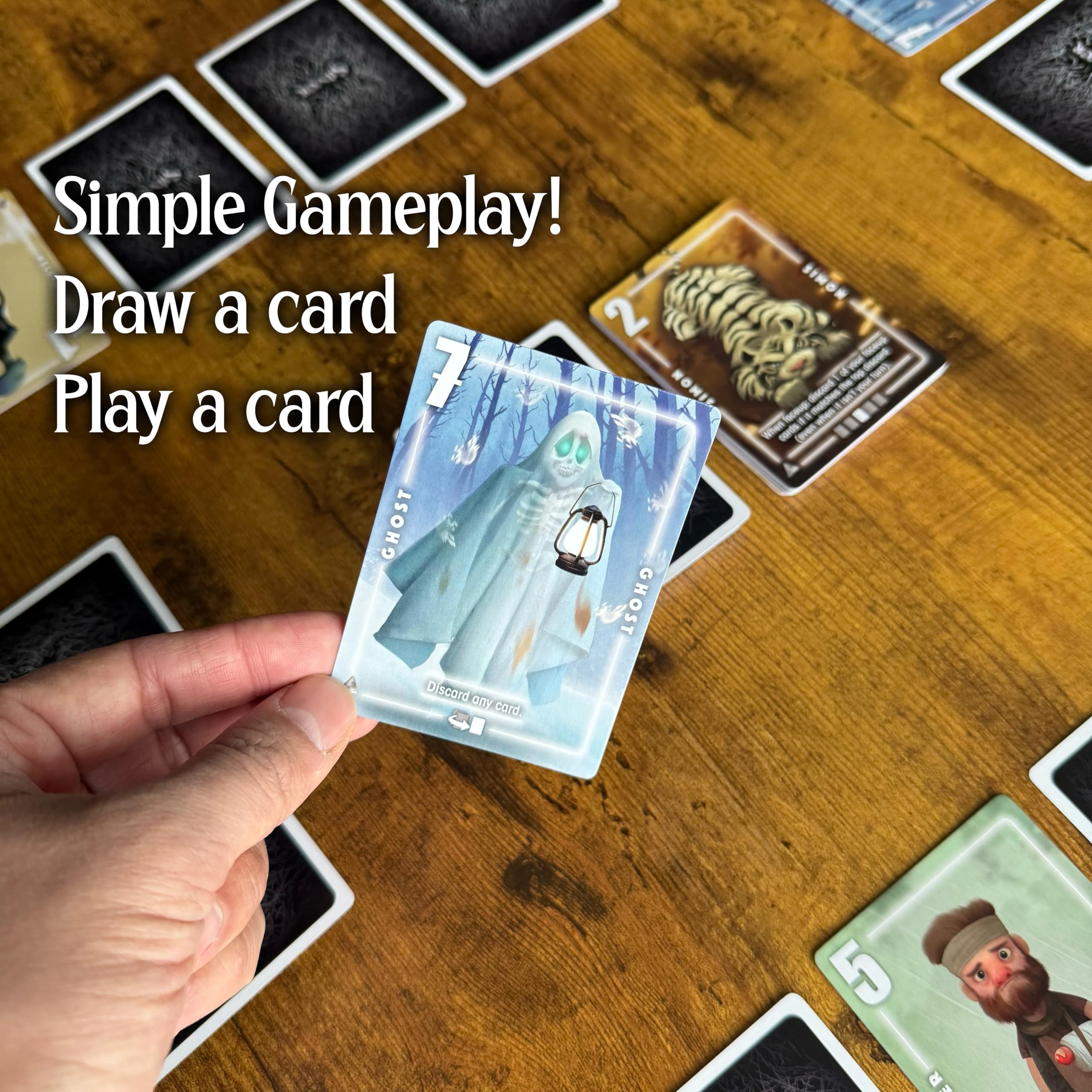 Bezier Games Silver Eye, lustiges, wettbewerbsfähiges und strategisches Kartenspiel | Schnelles süchtig machendes Kartenspiel, perfekt für Nächte, 2+ Spieler, ab 15 Jahren, 30 Minuten Spielzeit
