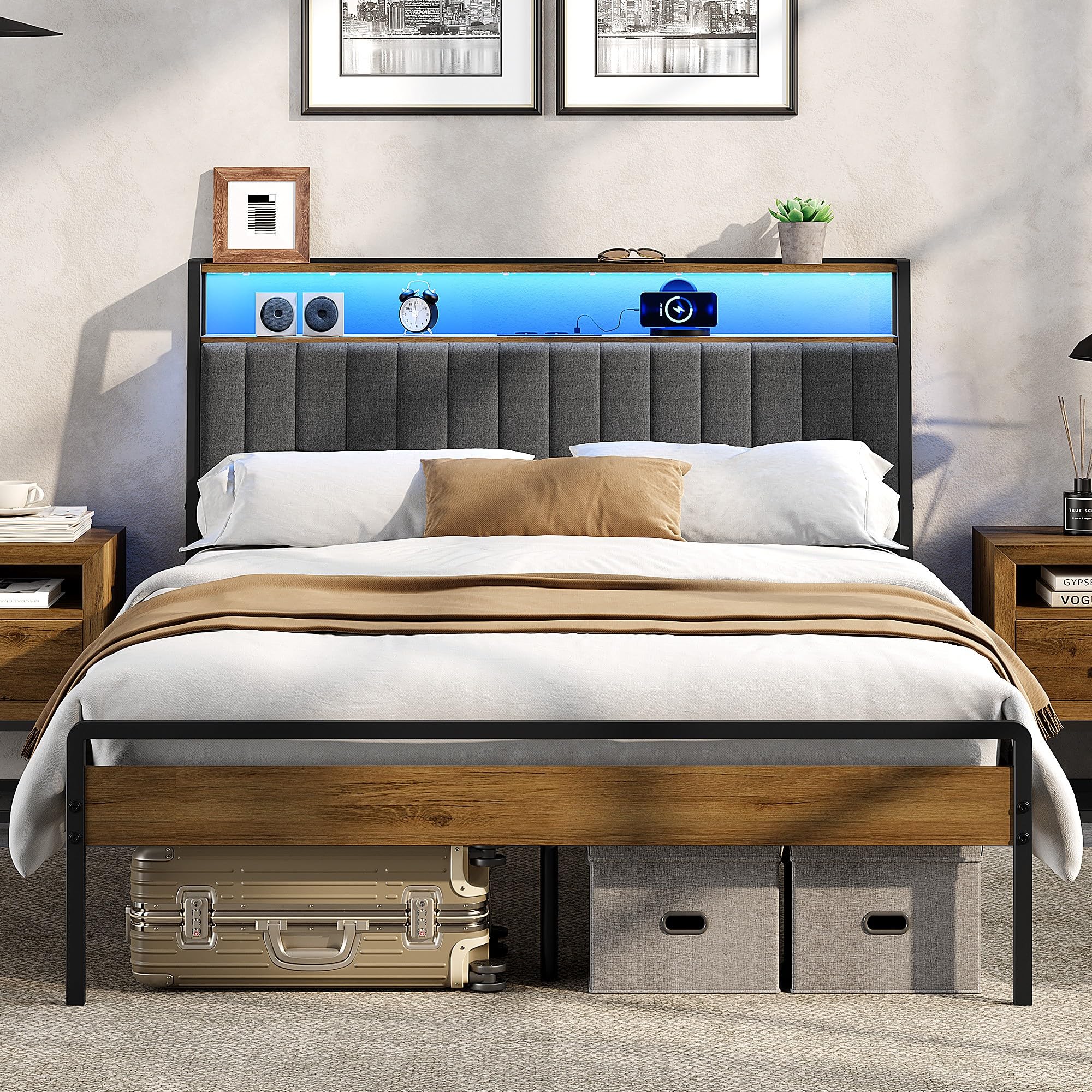 Yaheetech Cadre de Lit 140x200cm avec LED et Station de Charge Marron/Gris