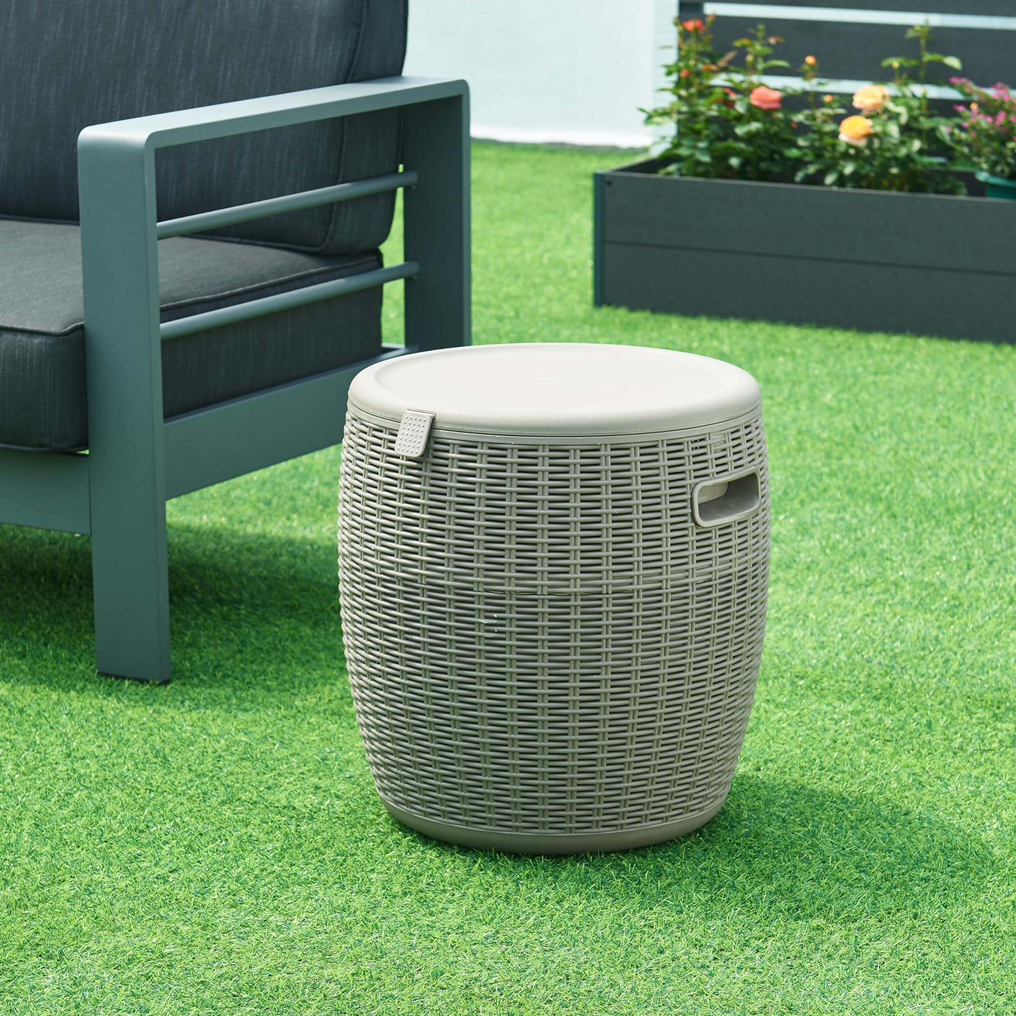 casa.pro Tabouret de Jardin Table d'Appoint pour Extérieur avec Glacière Seau à Glace Capacité 37 L 100 kg Résistant avec Poignées Polypropylène 44 x 40 cm Marron Clair
