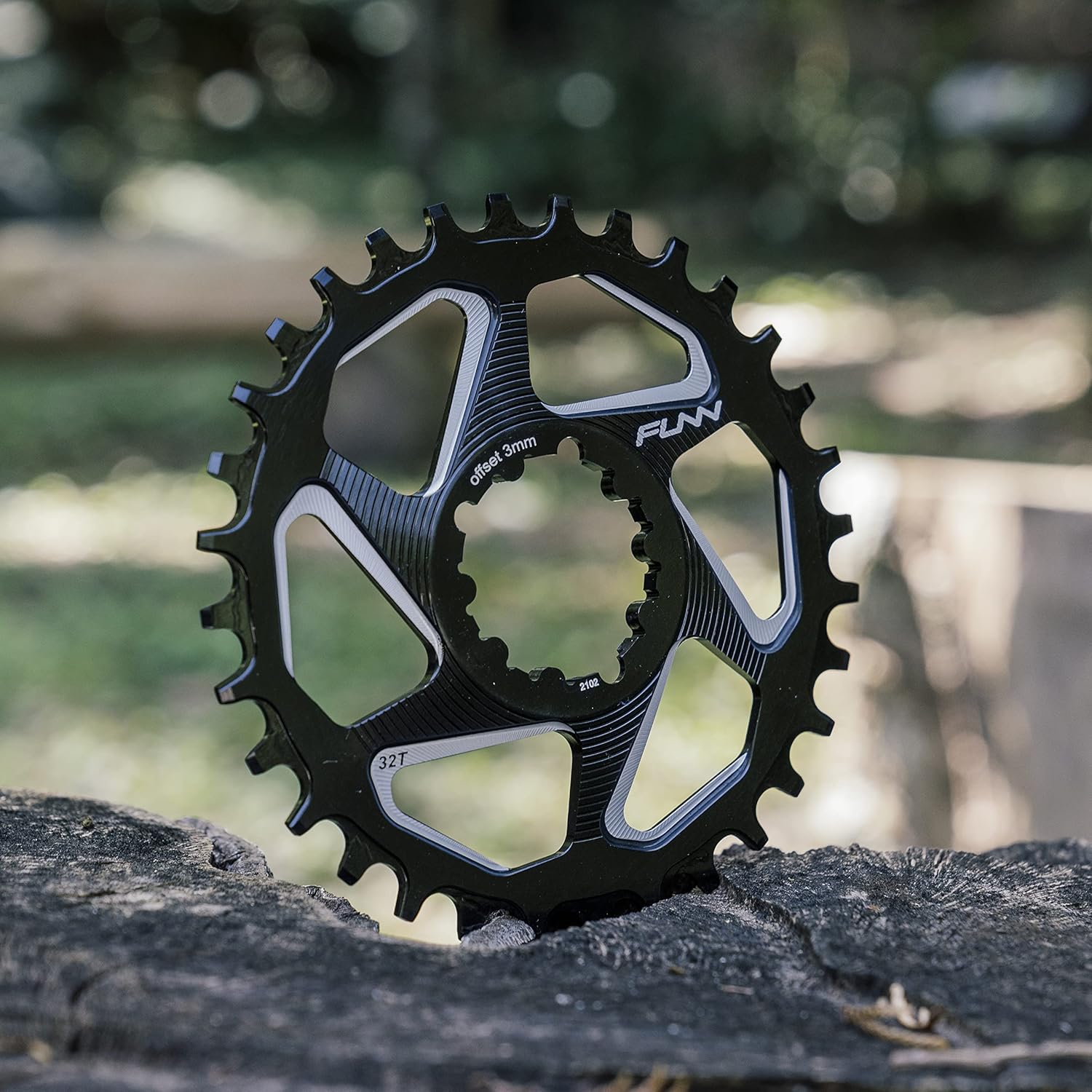 Funn Solo DX Narrow Wide Chainring for 9 10 11 12 Speed Chain, Fits SRAM Direct Mount Interface Crankset, Boost 3mm Offset, Single Speed Bike Chain Ring for MTB, BMX Bike and Road Bike